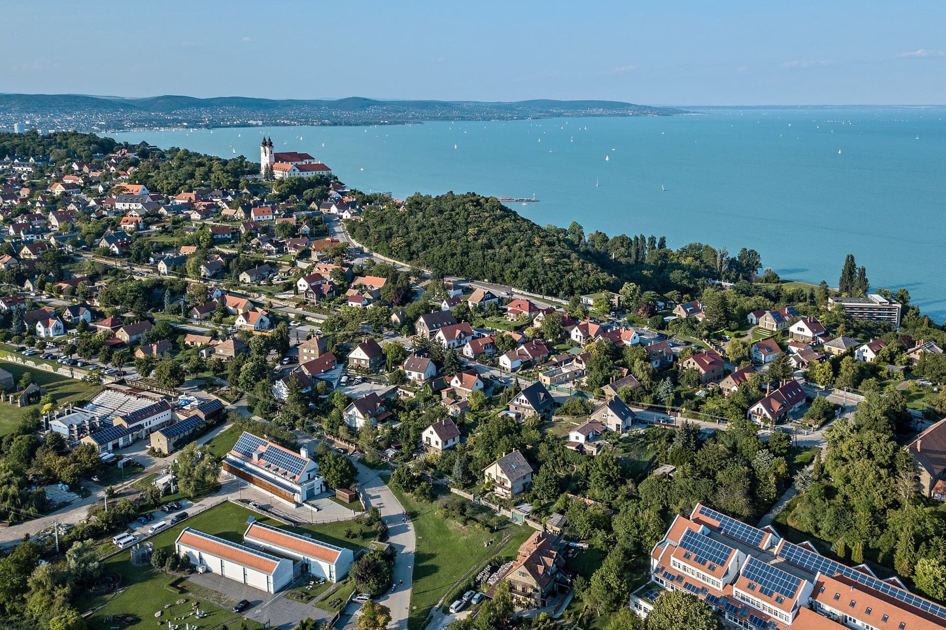 Érik a fordulat a vízpartokon