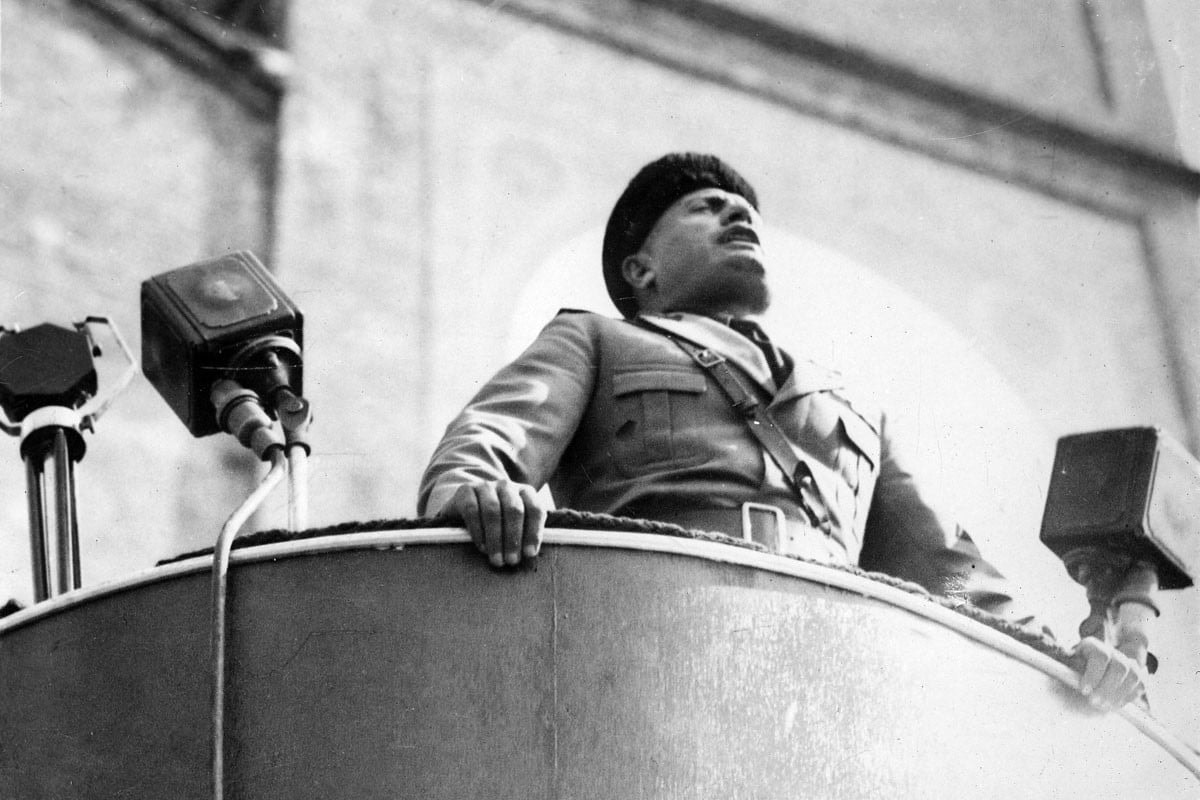 Mussolini díszdoktori címét vizsgálja egy svájci egyetem kiállítása