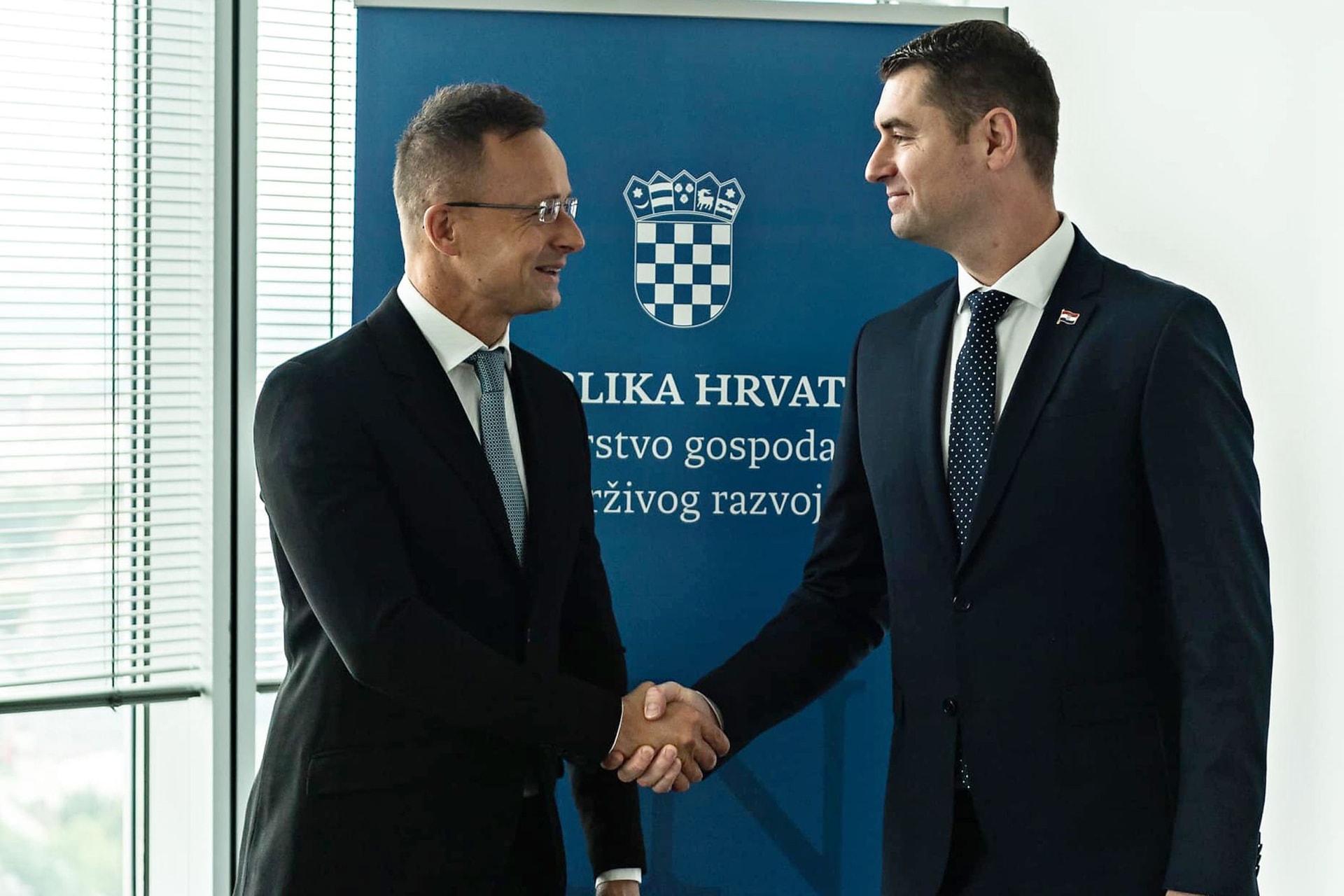 Kőolajszállítási megállapodás született Horvátországgal