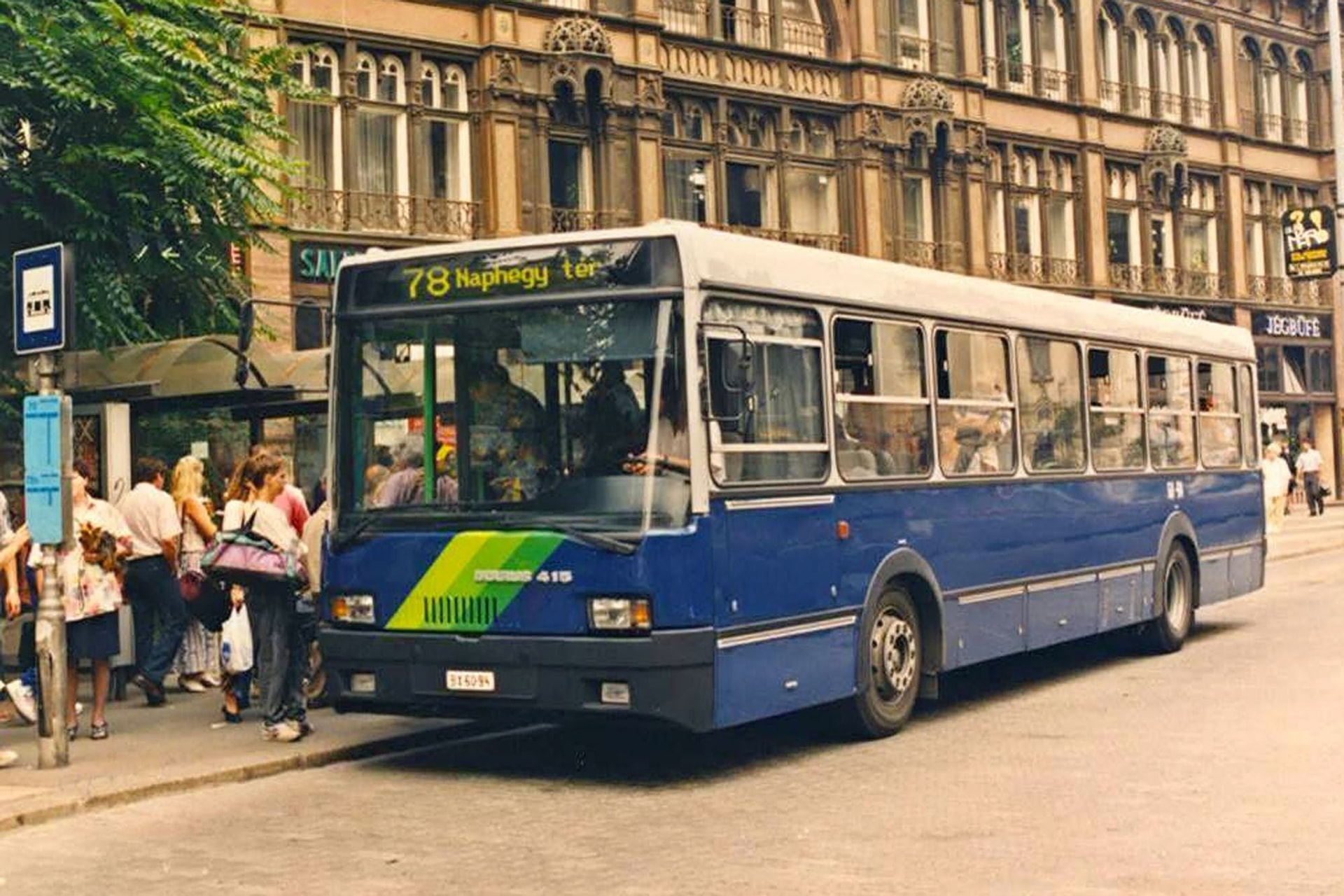 Elköszön az utolsó Ikarus 415 autóbusz, de megőrzik utolsó forgalmi állapotában nosztalgiajáratokra
