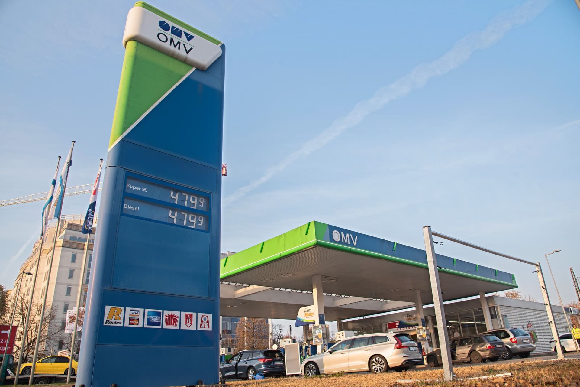 Az OMV új töltőpontokat biztosít országszerte