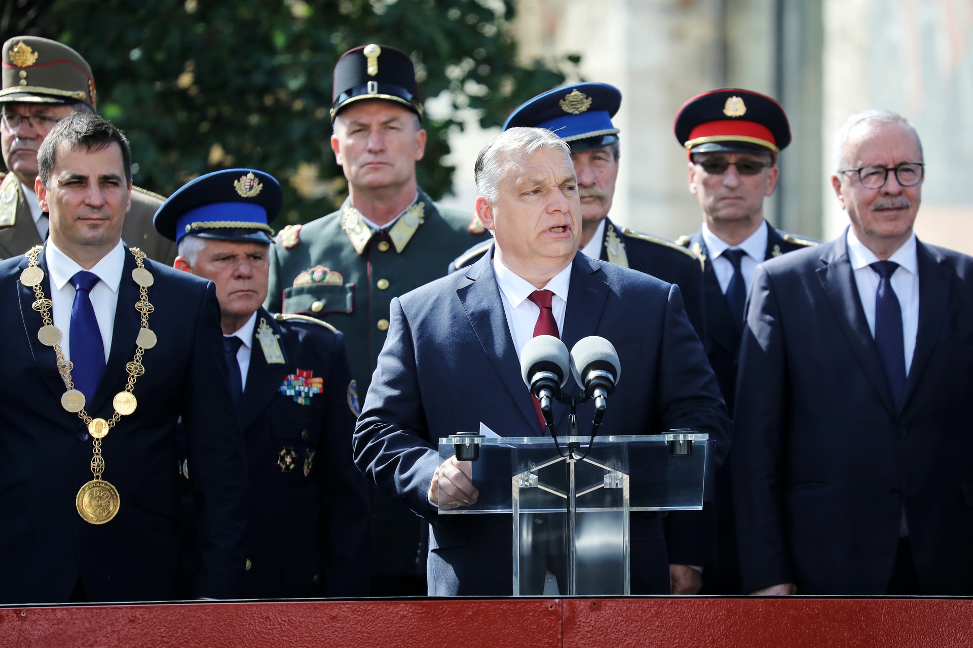 Orbán Viktor: A haza véd meg minden bajtól és veszélytől