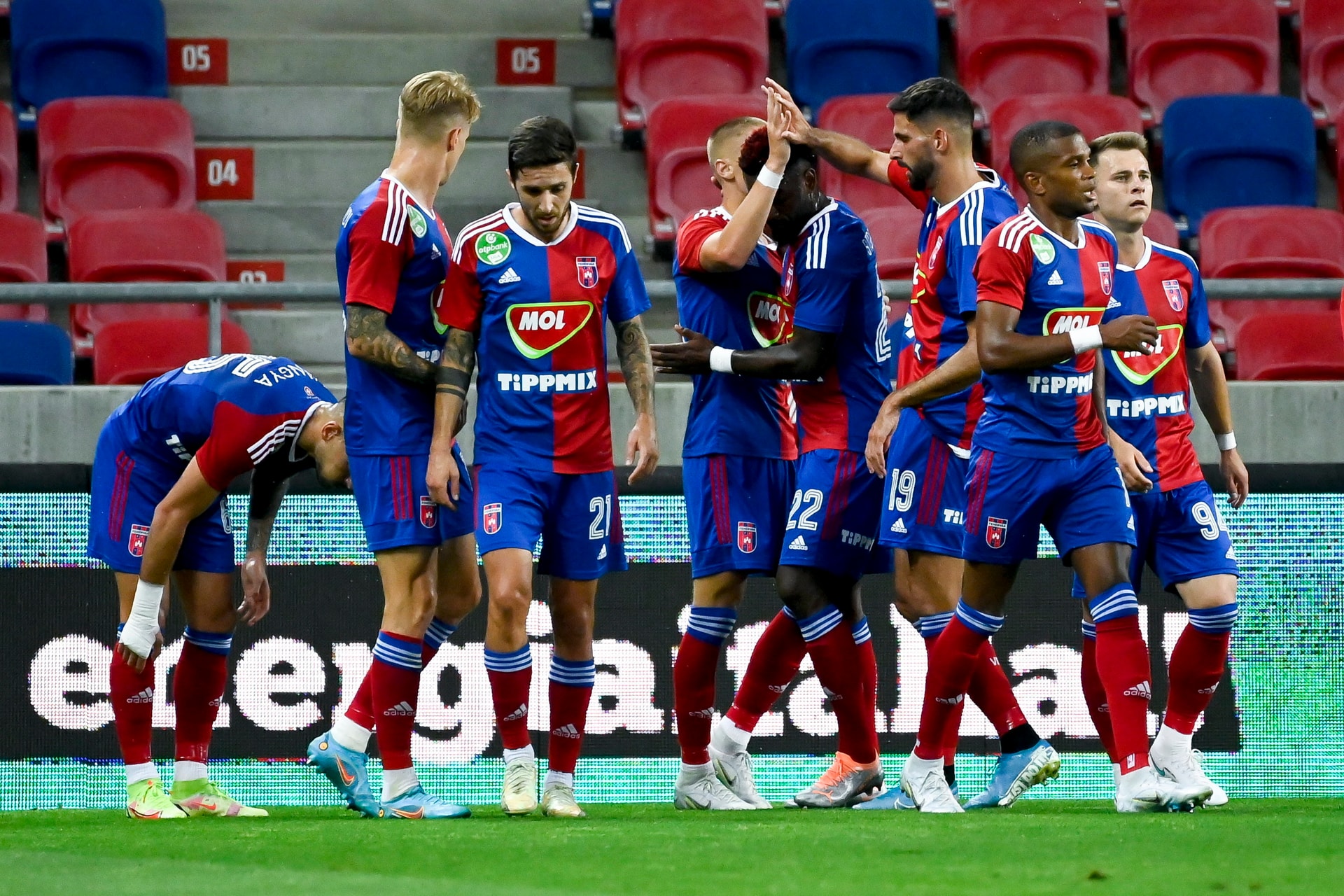 Kettős győzelemmel jutott tovább a Vidi, jöhet a Köln