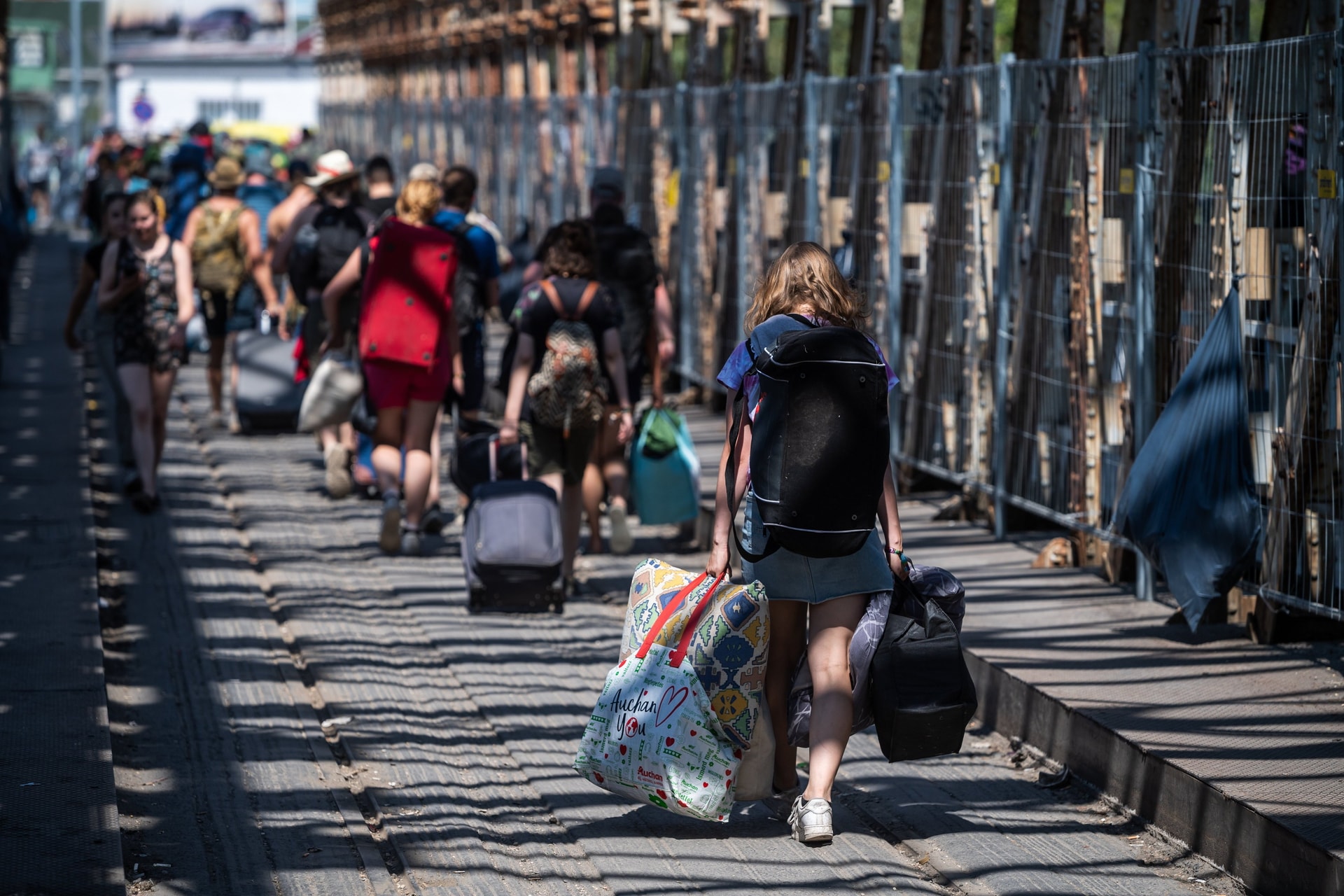 Hatalmas torlódás a Szigeten – Karácsonyék miatt maradt el a K híd felújítása