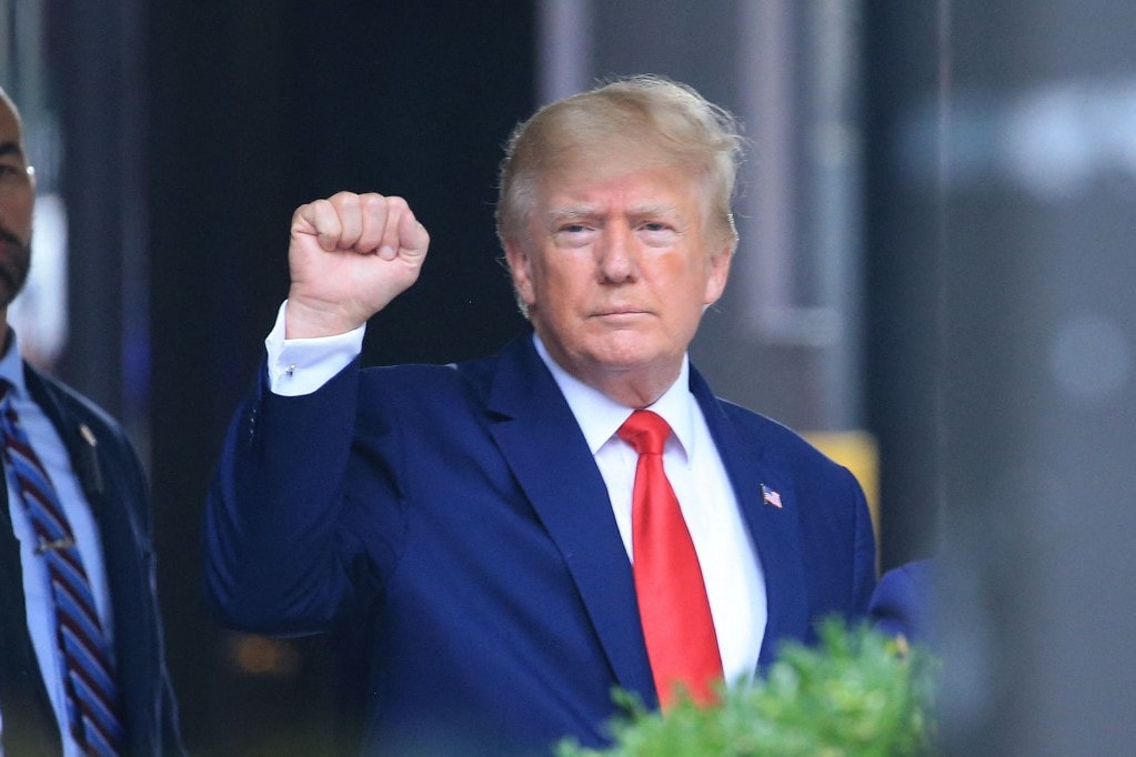 Donald Trump letartóztatásának lehetősége felbolygatta az internetet