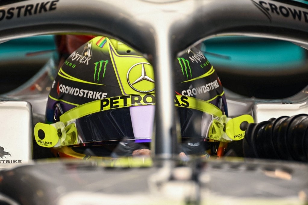 Hamilton volt a leggyorsabb az első szabadedzésen
