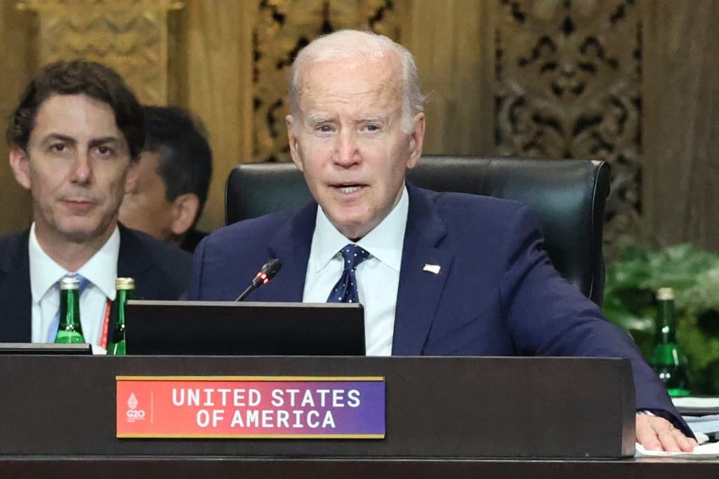 Fegyvertilalmat sürget Joe Biden