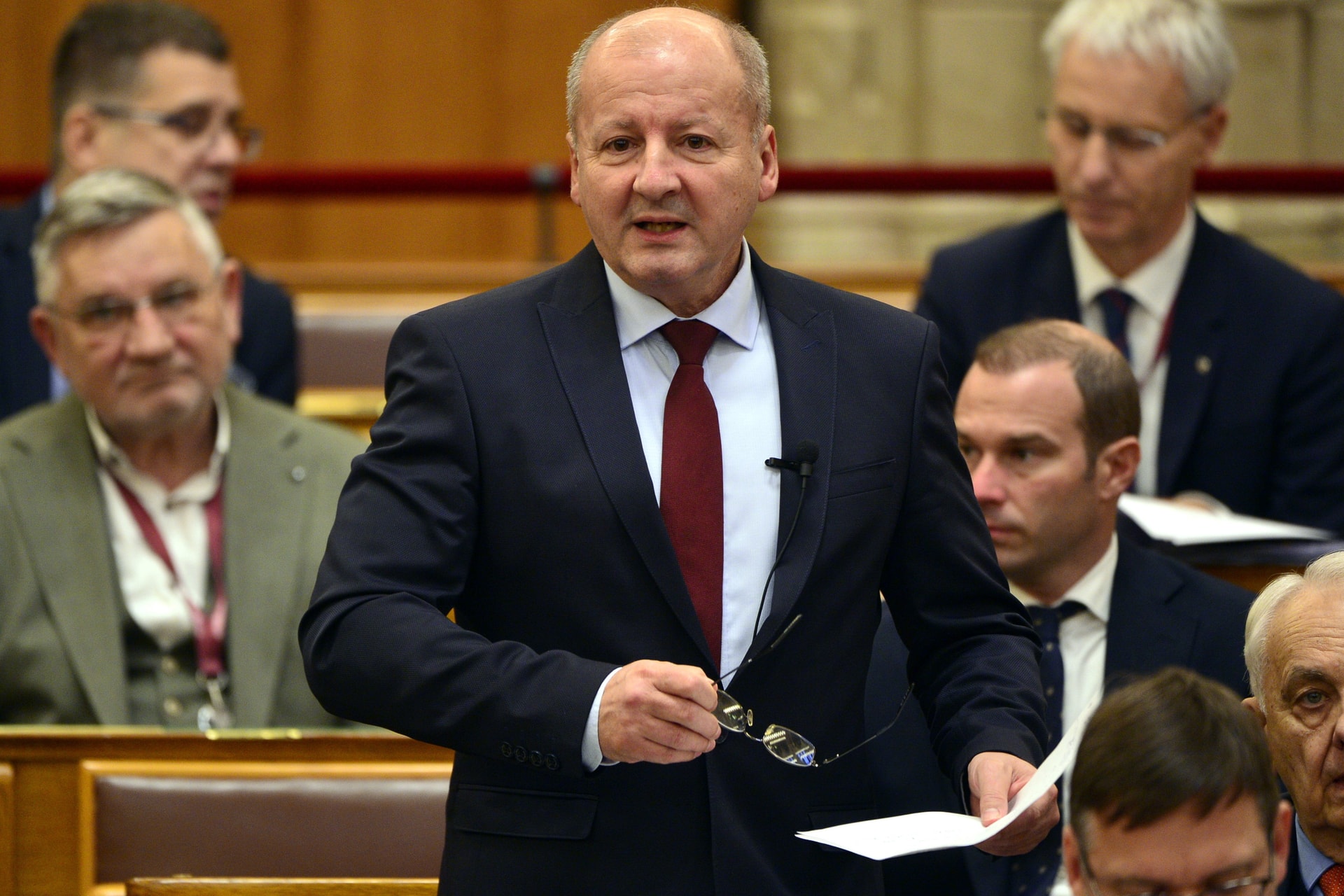 Simicskó: A háború helyett békére van szükség