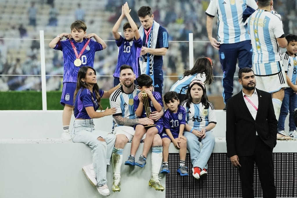 Messi felesége megható szavakkal köszöntötte férjét
