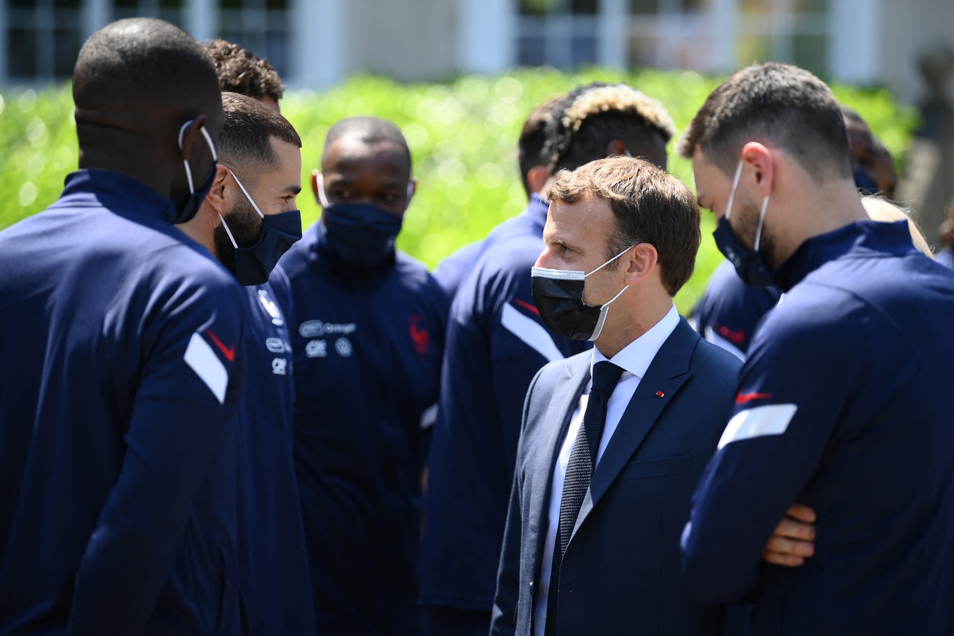 Benzema Macronnal utazhat a döntőre