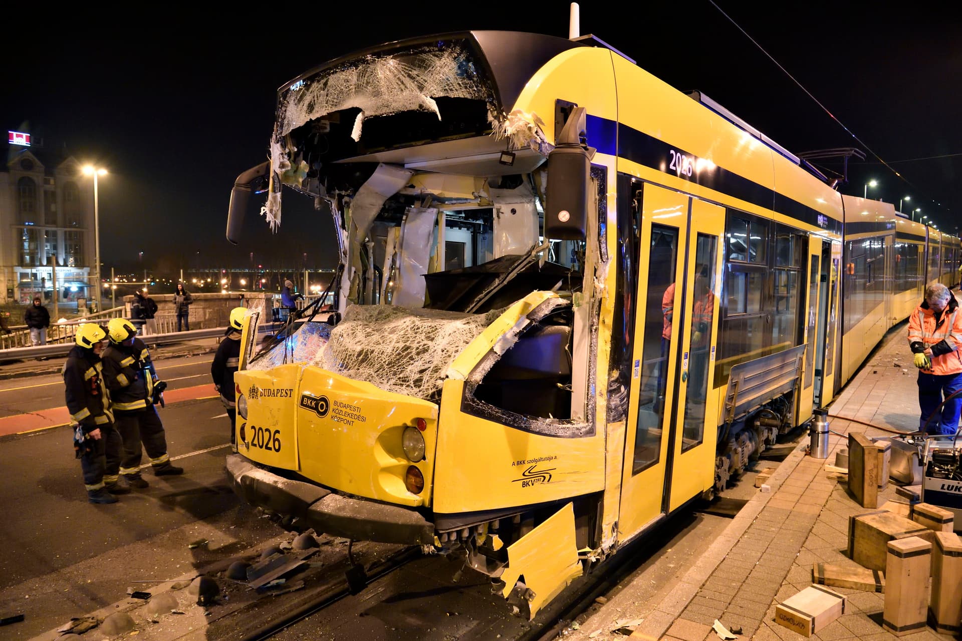 Rosszullét okozhatta a hétfő esti villamosbalesetet Budapesten