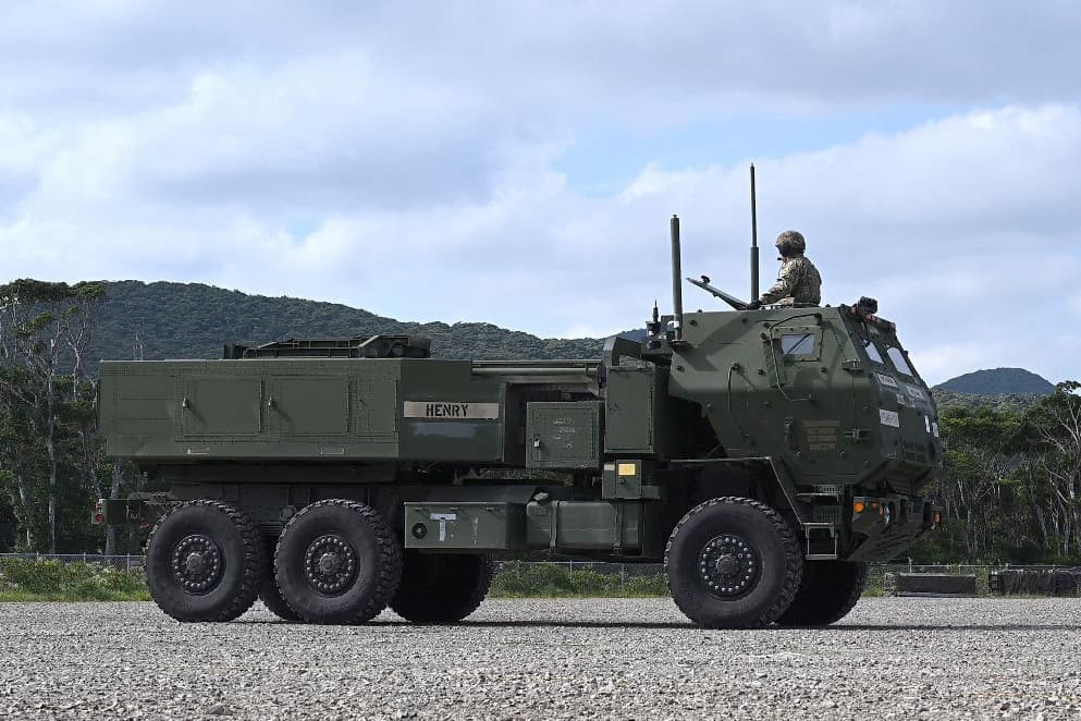Megdöbbentő: Az oroszok hatékonyan akadályozzák, hogy Ukrajna használja a HIMARS-rendszereit