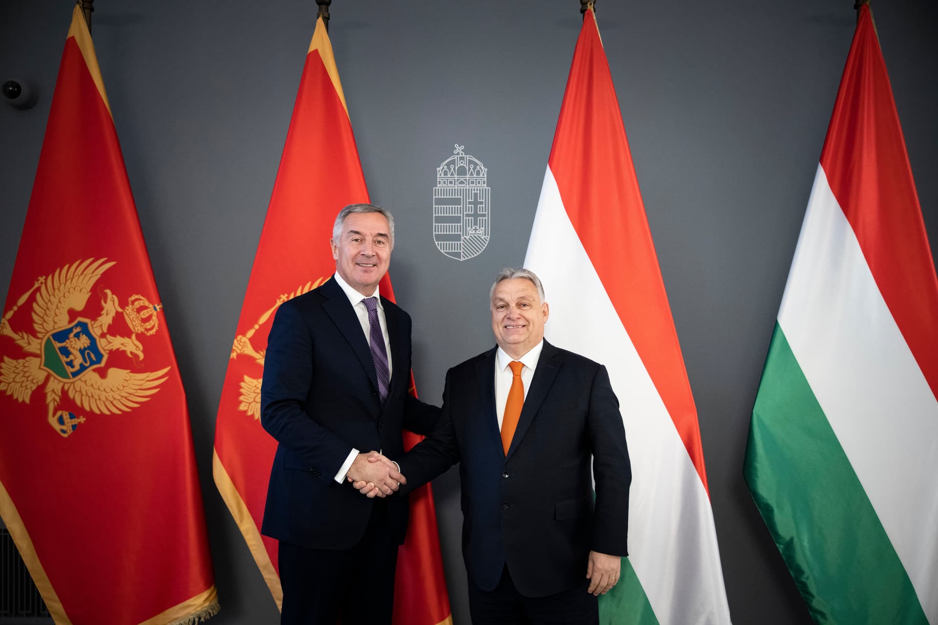 Orbán Viktor a montenegrói elnökkel tárgyalt