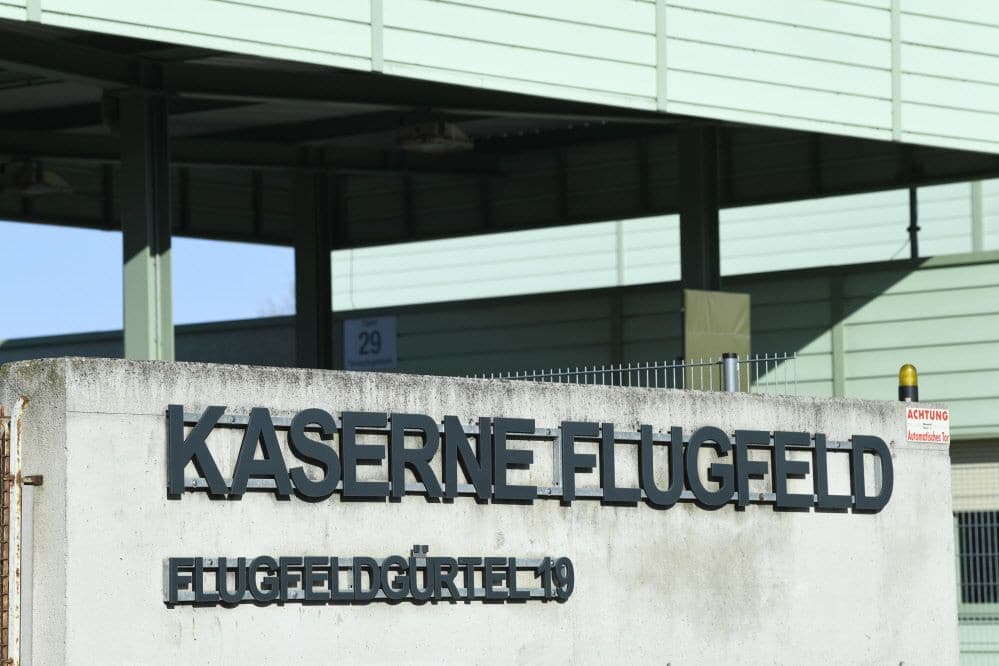 Egy katona meghalt a bécsújhelyi repülőtéri laktanyában történt lövöldözésben