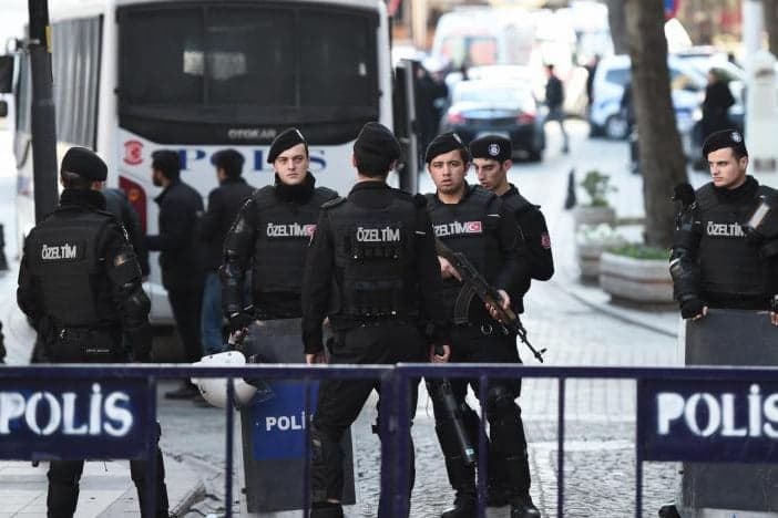 Terrorellenes razzia volt Törökországban
