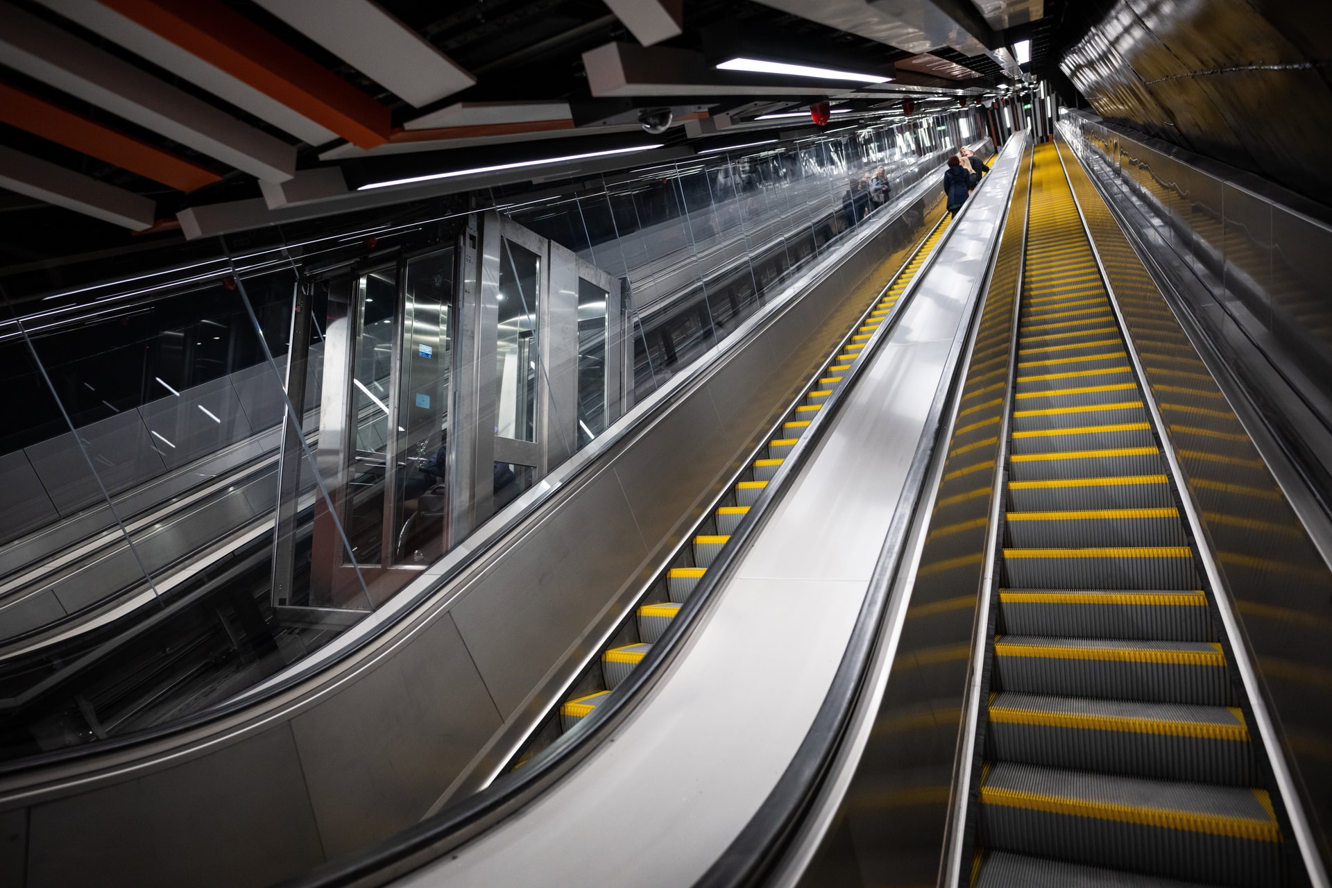 Jövő hétfőn átadják a 3-as metró Lehel téri és Nagyvárad téri megállóit