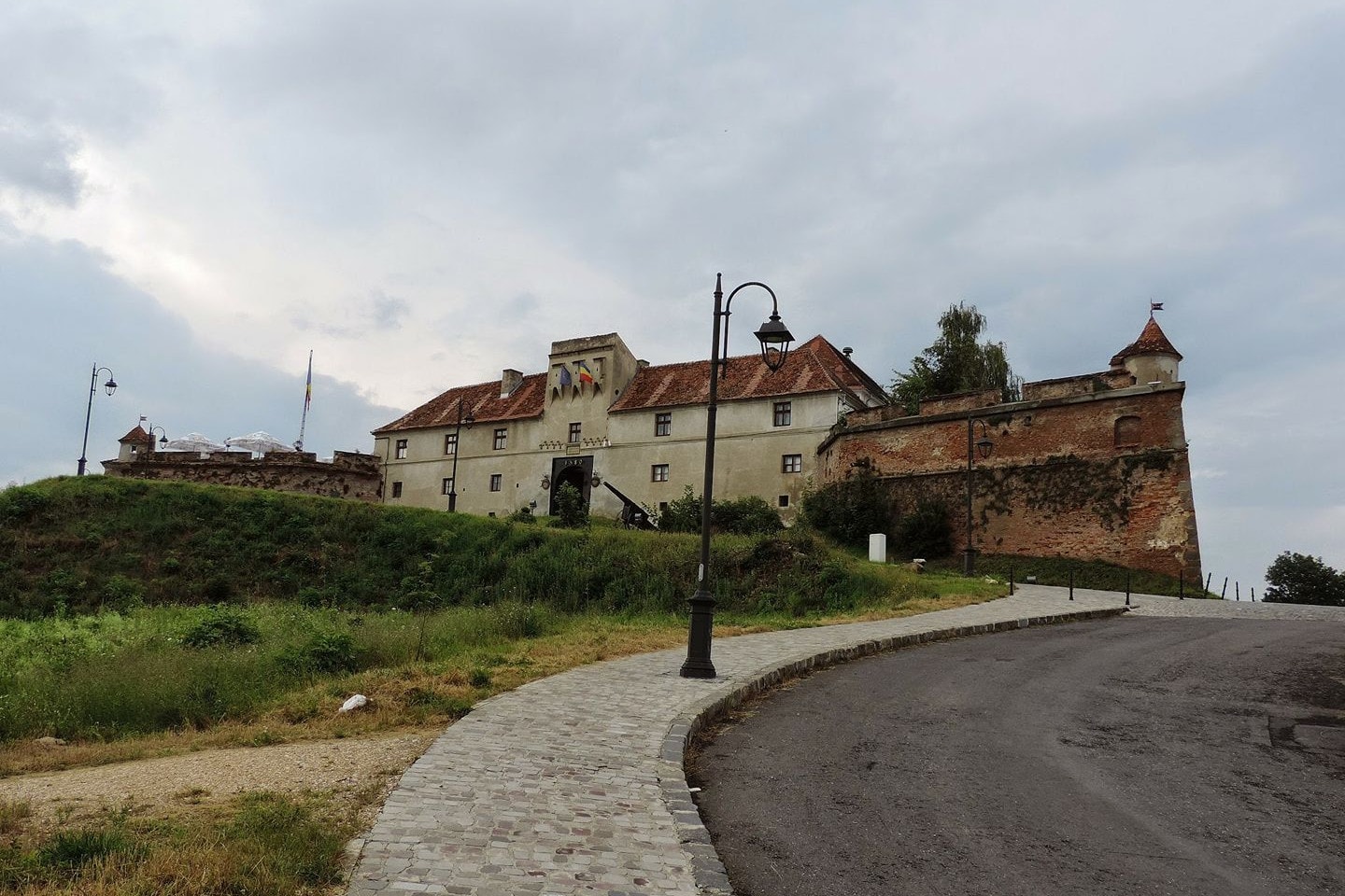 Mégis Brassóé lehet a fellegvár
