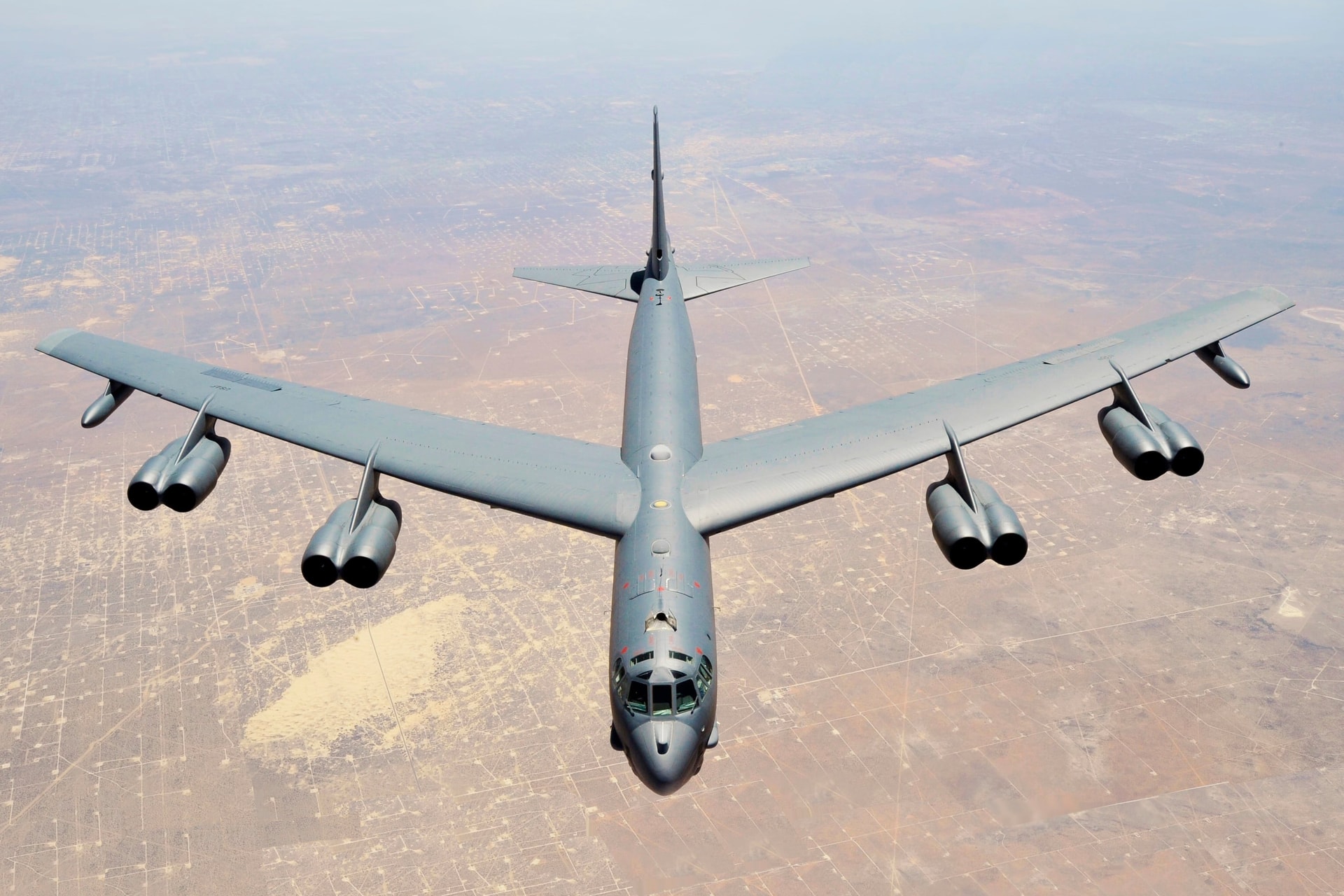 Sokáig körözött a magyar légtérben az USA nukleáris kapacitású nehézbombázója
