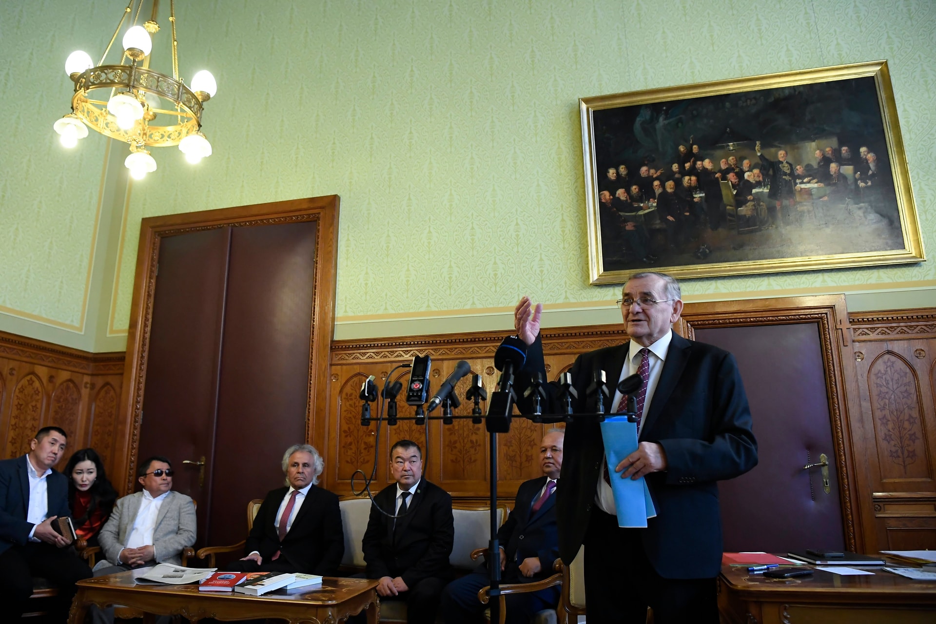 Az Országházban köszöntötték a nemzetközi műfordítói pályázat nyerteseit