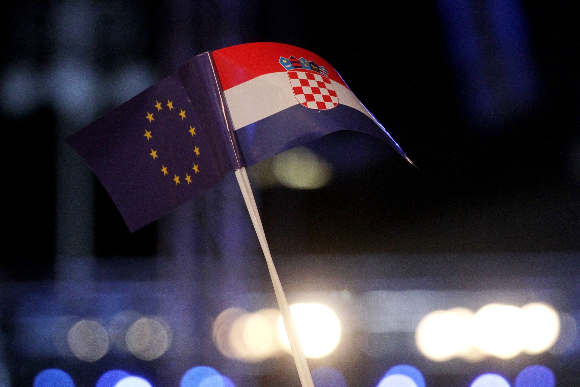 Pozitívra javította Horvátország adósosztályzati kilátását az S&P