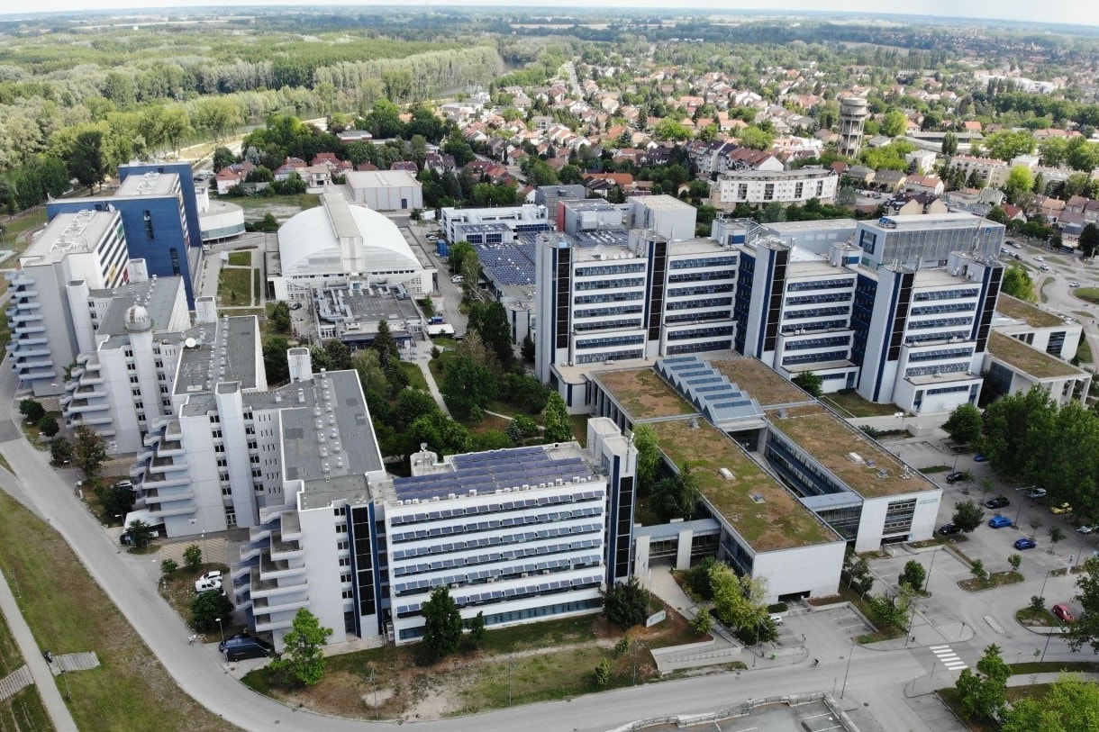 Cseh agrárvállalattal kötött megállapodást a Széchenyi István Egyetem