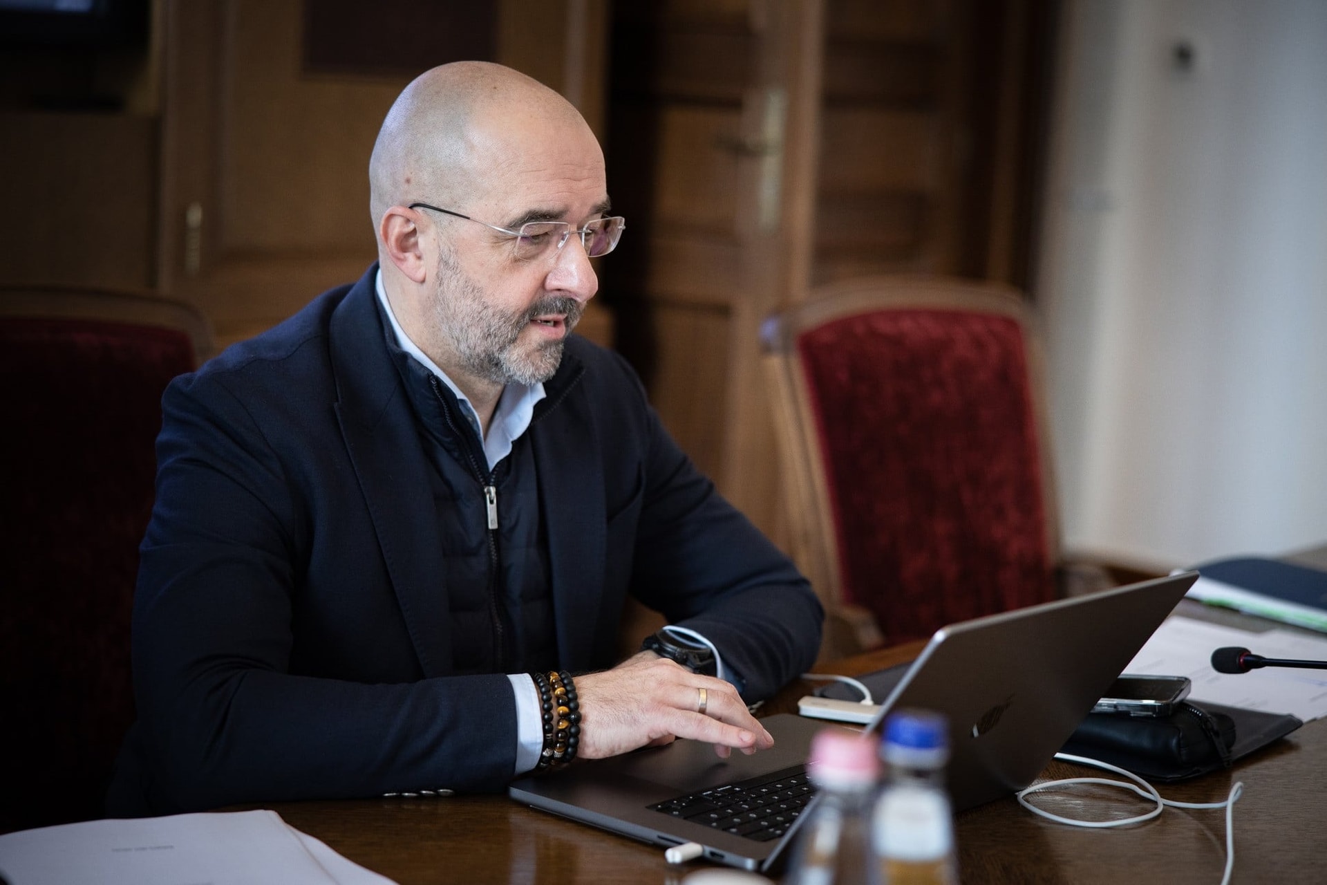 Kovács Zoltán: Évtizedes hagyománya az európai baloldalnak az antiszemitizmus