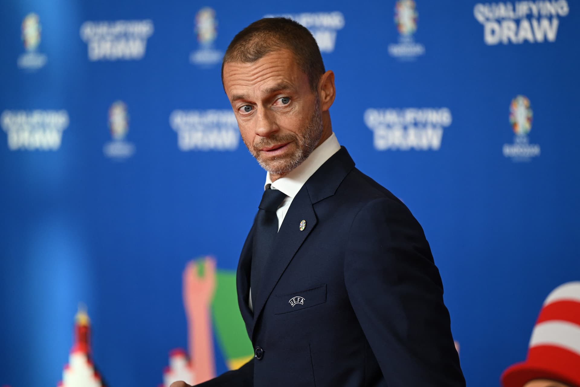 Vizsgálja az UEFA a barcelonai játékvezetői botrányt