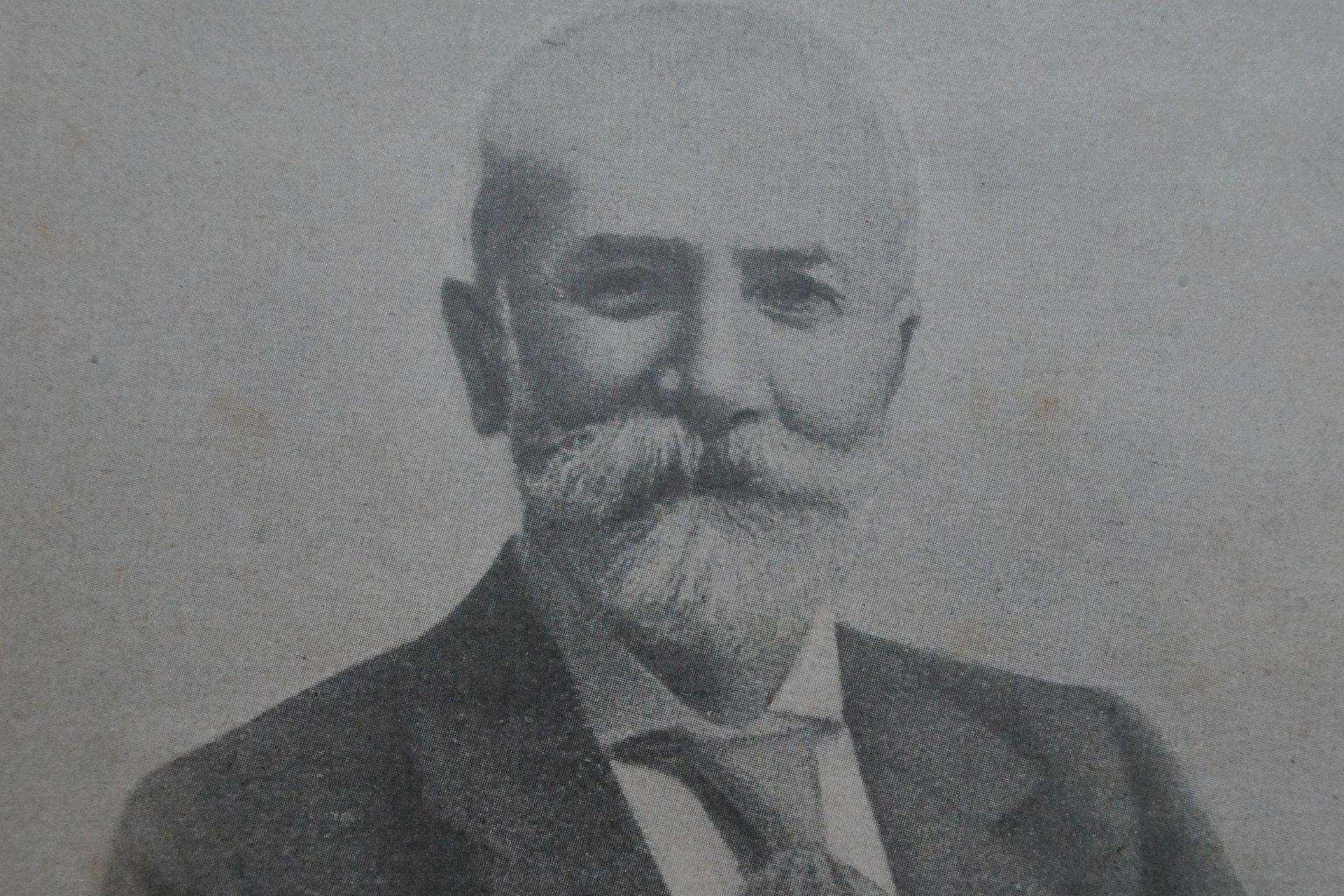 A magyar tanszergyártás elindítója 190 éve született