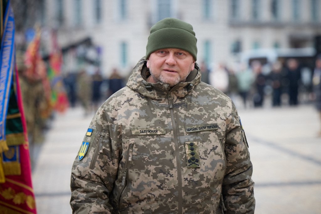 Zaluzsnyij és Budanov nem azok, akiknek látszanak?