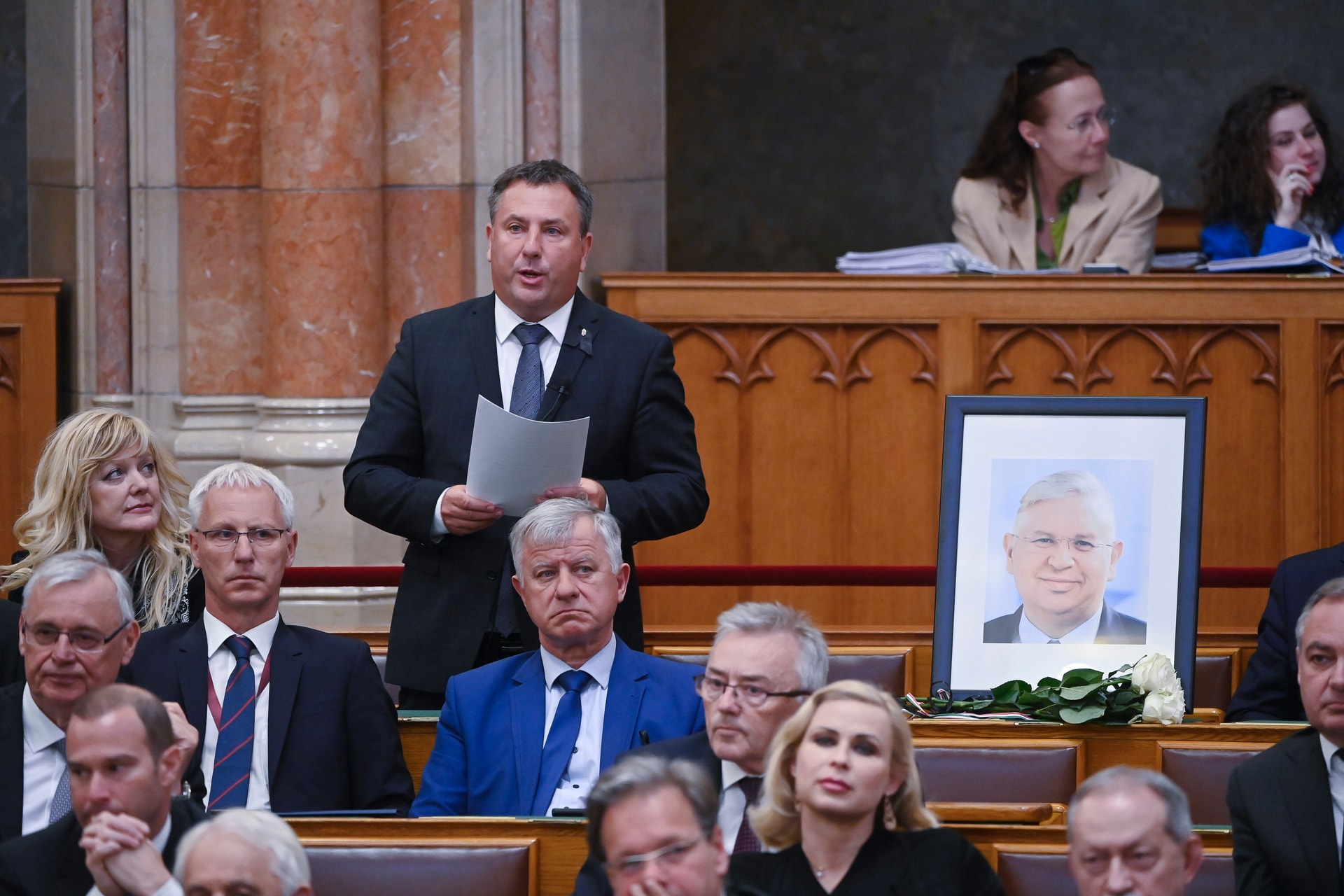 „Három és fél éve nem vezeti senki a fővárost” + Videó