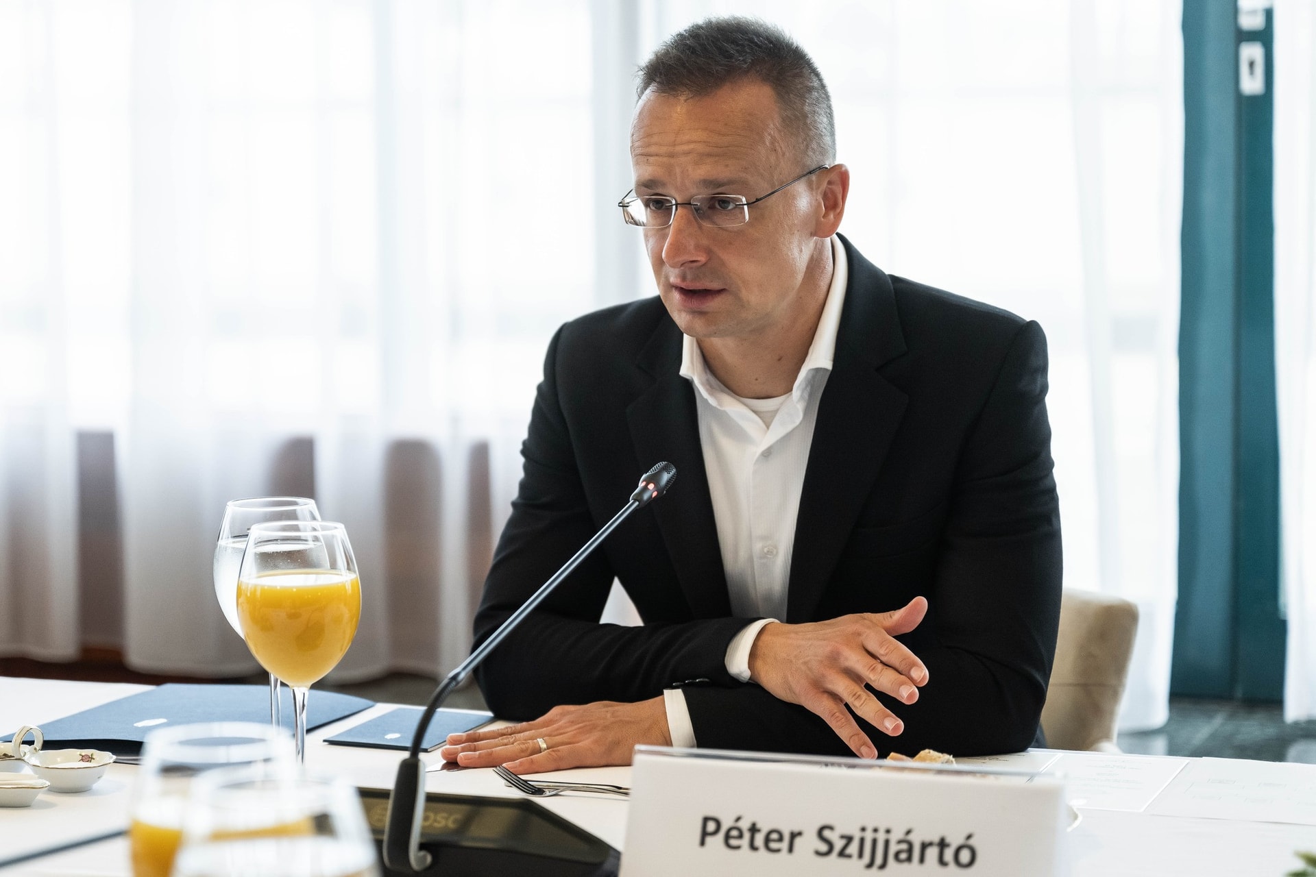 A kormány új programmal támogatja a magyar cégek külföldön keletkezett profitjának hazai befektetését