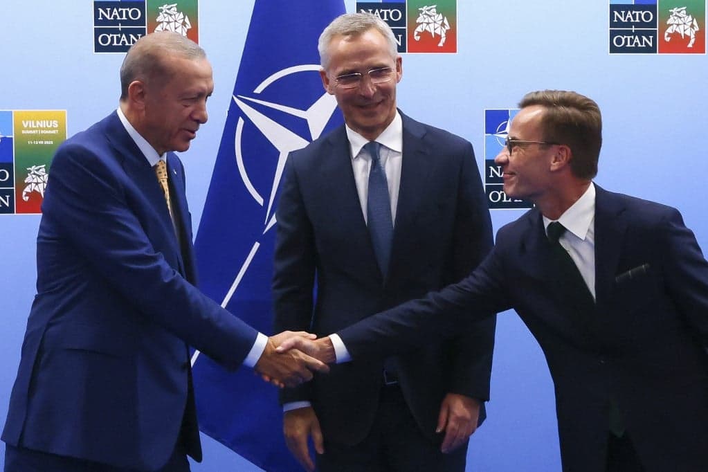 A NATO-főtitkár és a német kancellár az új török feltételről tárgyalt