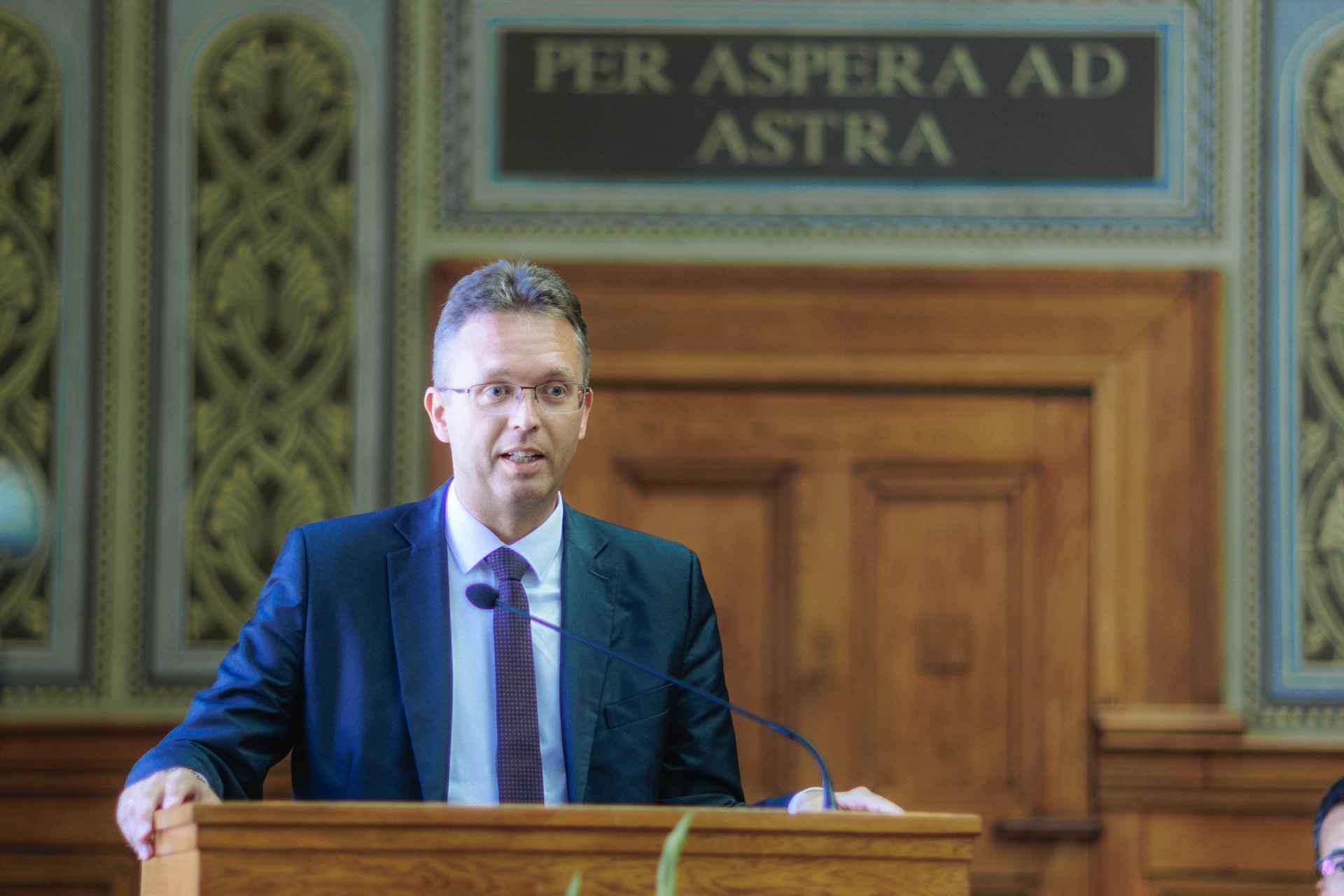 Hankó Balázs: Tizenöt magyar egyetem került be a legjobb európai intézmények közé