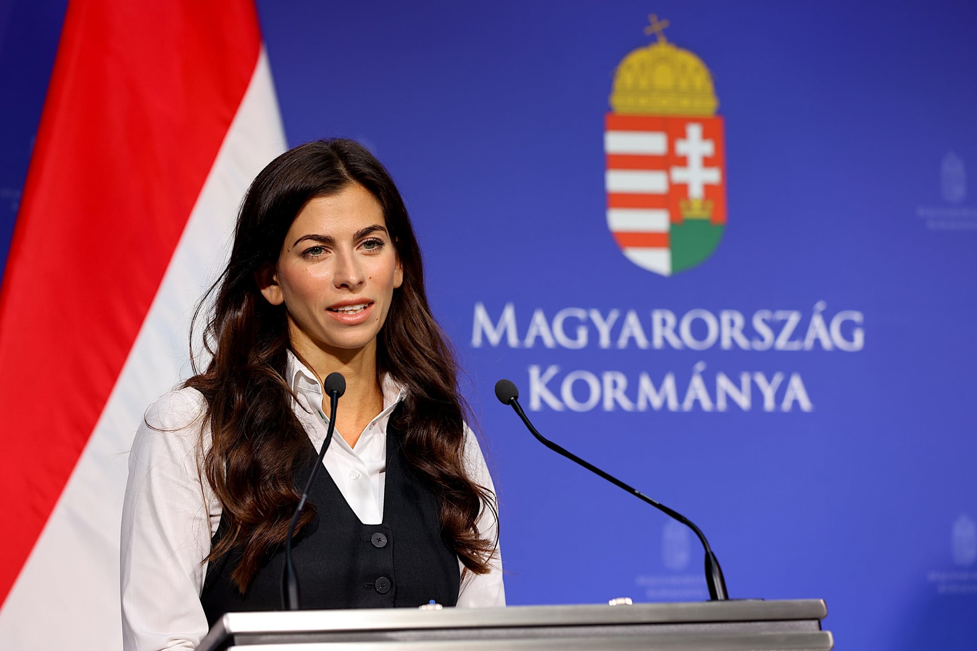 Kormányszóvivő: Fontos a biztonság, a kiszámíthatóság a családok számára