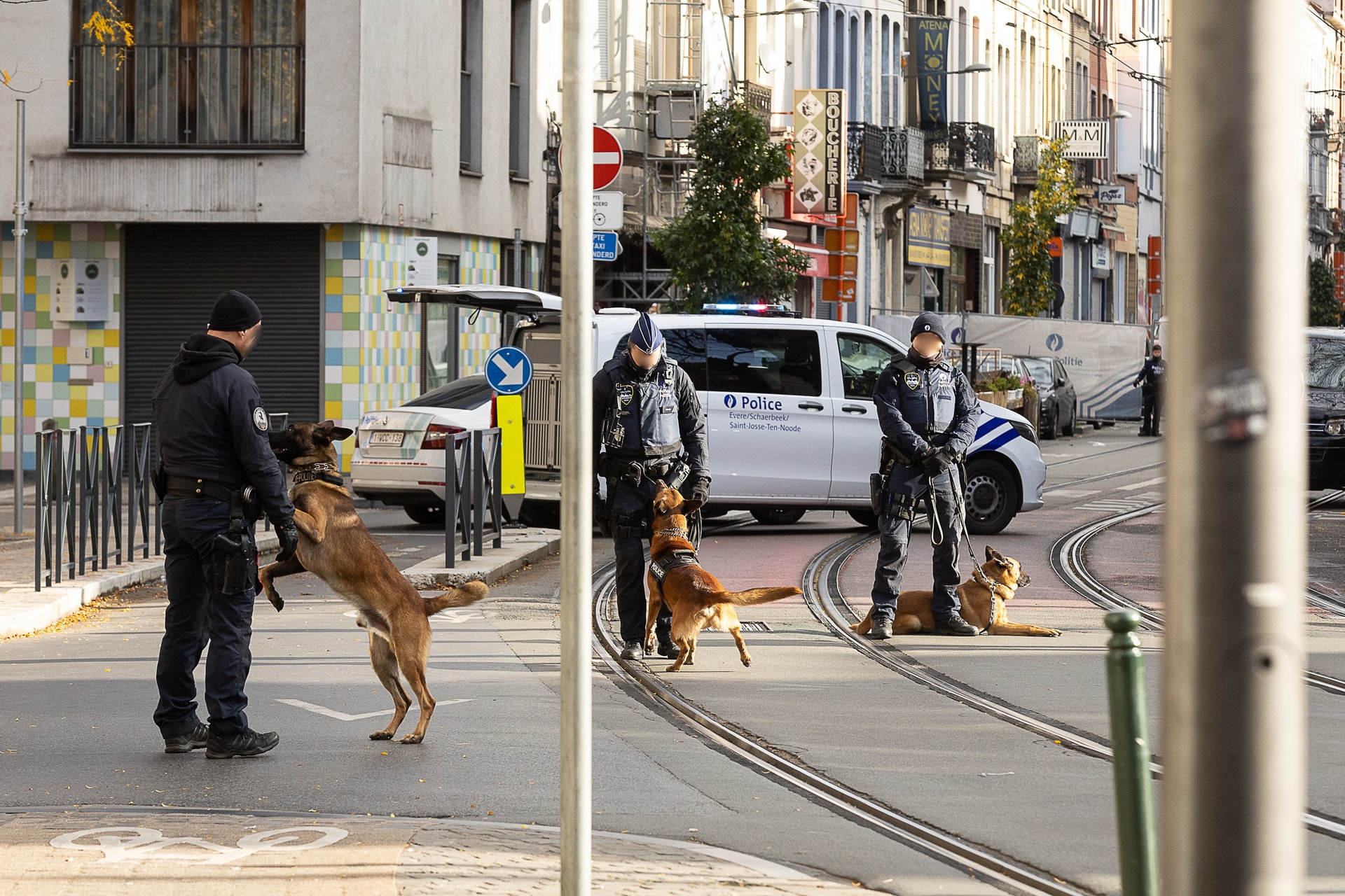 Húsz lövöldözés történt Brüsszelben ezen a nyáron