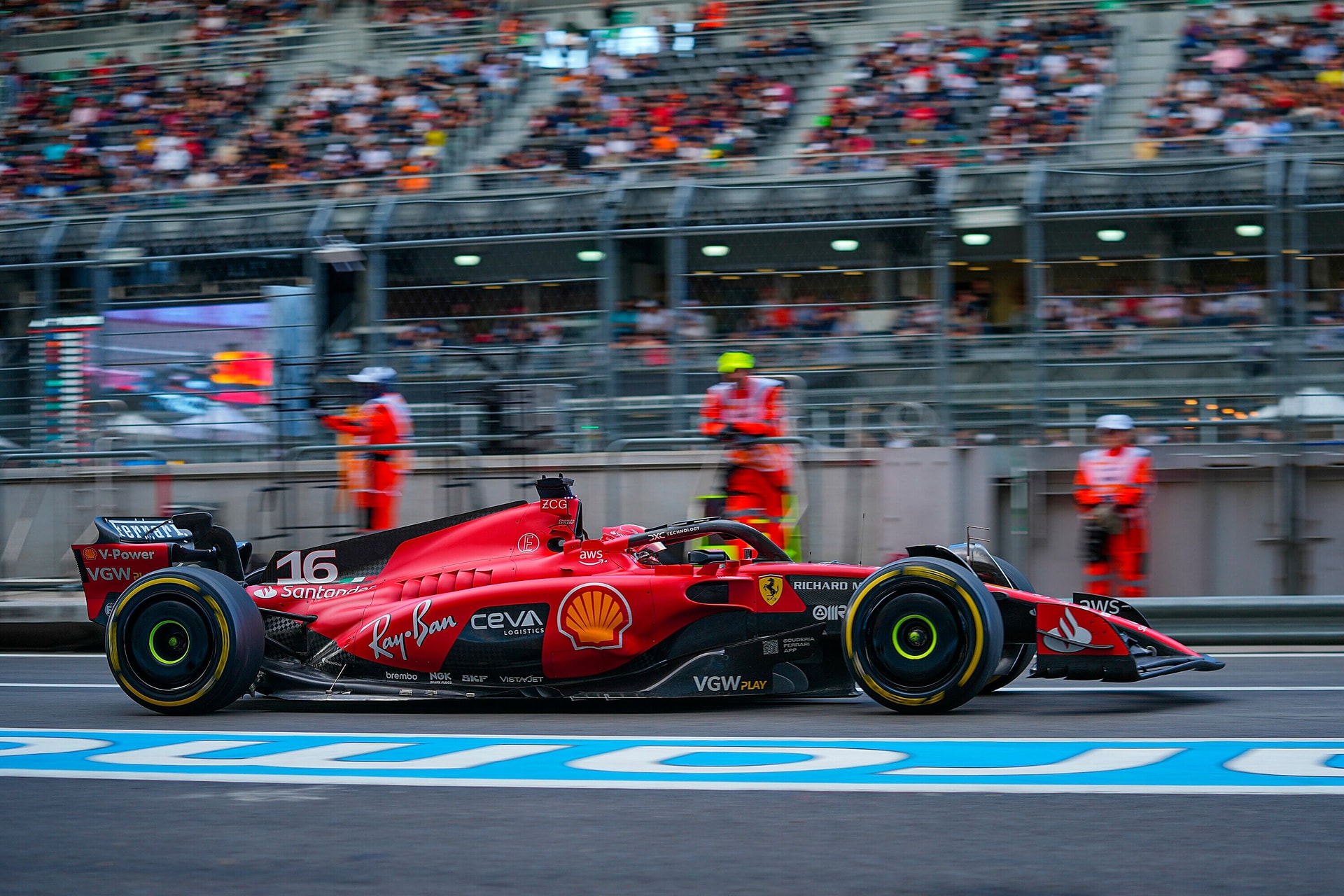 Időmérő után Mexikóban: a két Ferrari startoltat az első sorból
