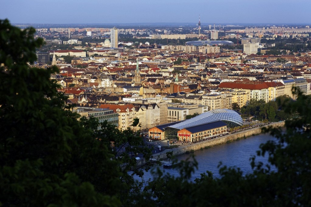 Budapesten, valamint Pilisvörösvár és Pécs környékén a legjobb élni 2023-ban Magyarországon