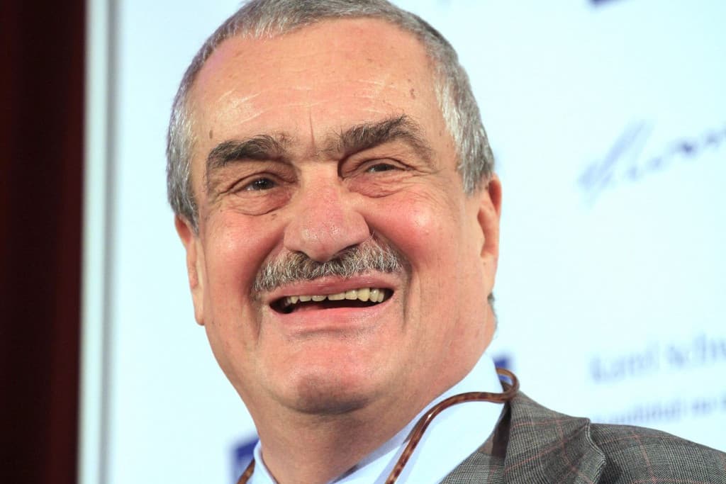 Meghalt Karel Schwarzenberg volt cseh külügyminiszter