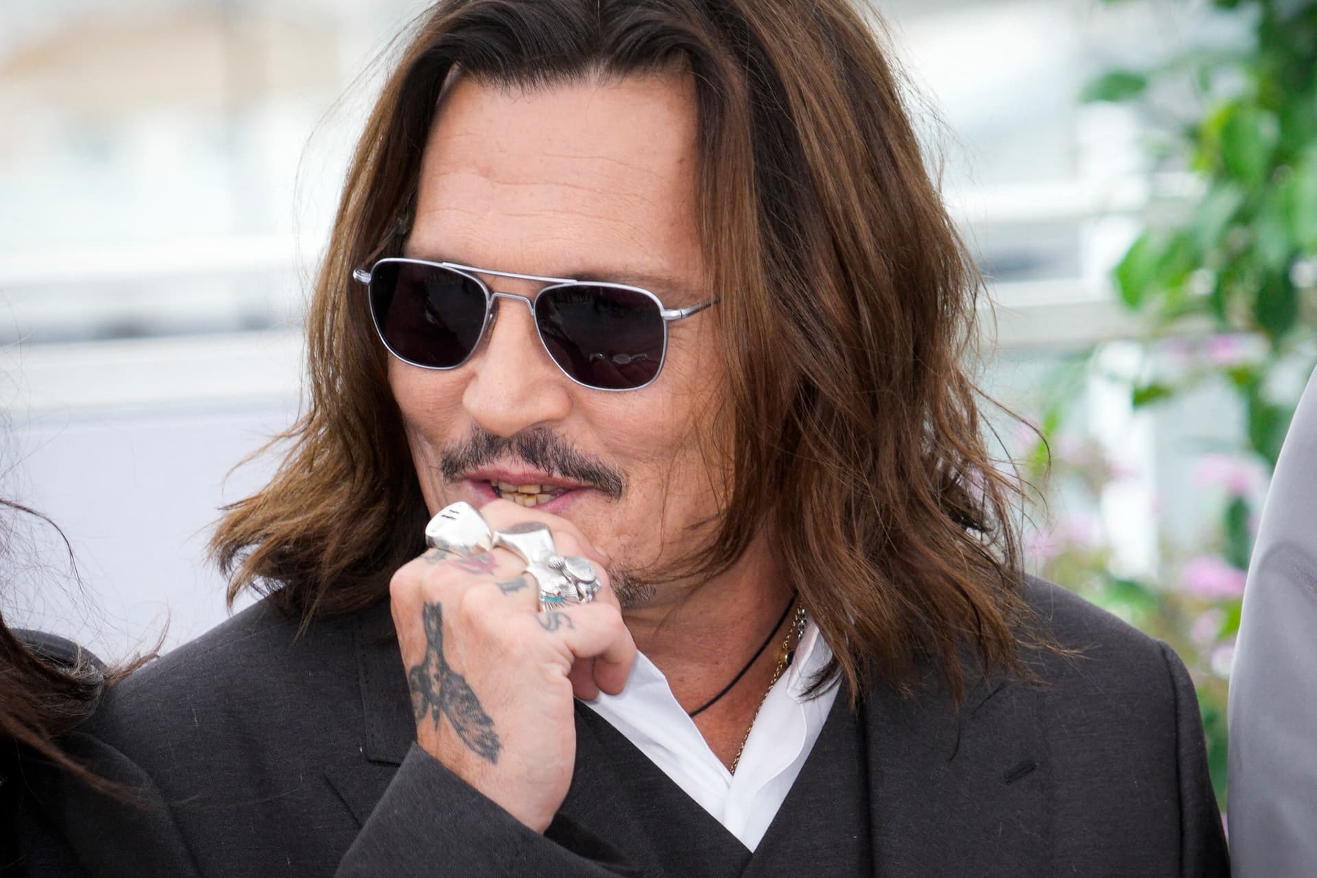 Köszönöm – írta magyarul Instagramján Johnny Depp, miután befejeződött új filmje forgatása