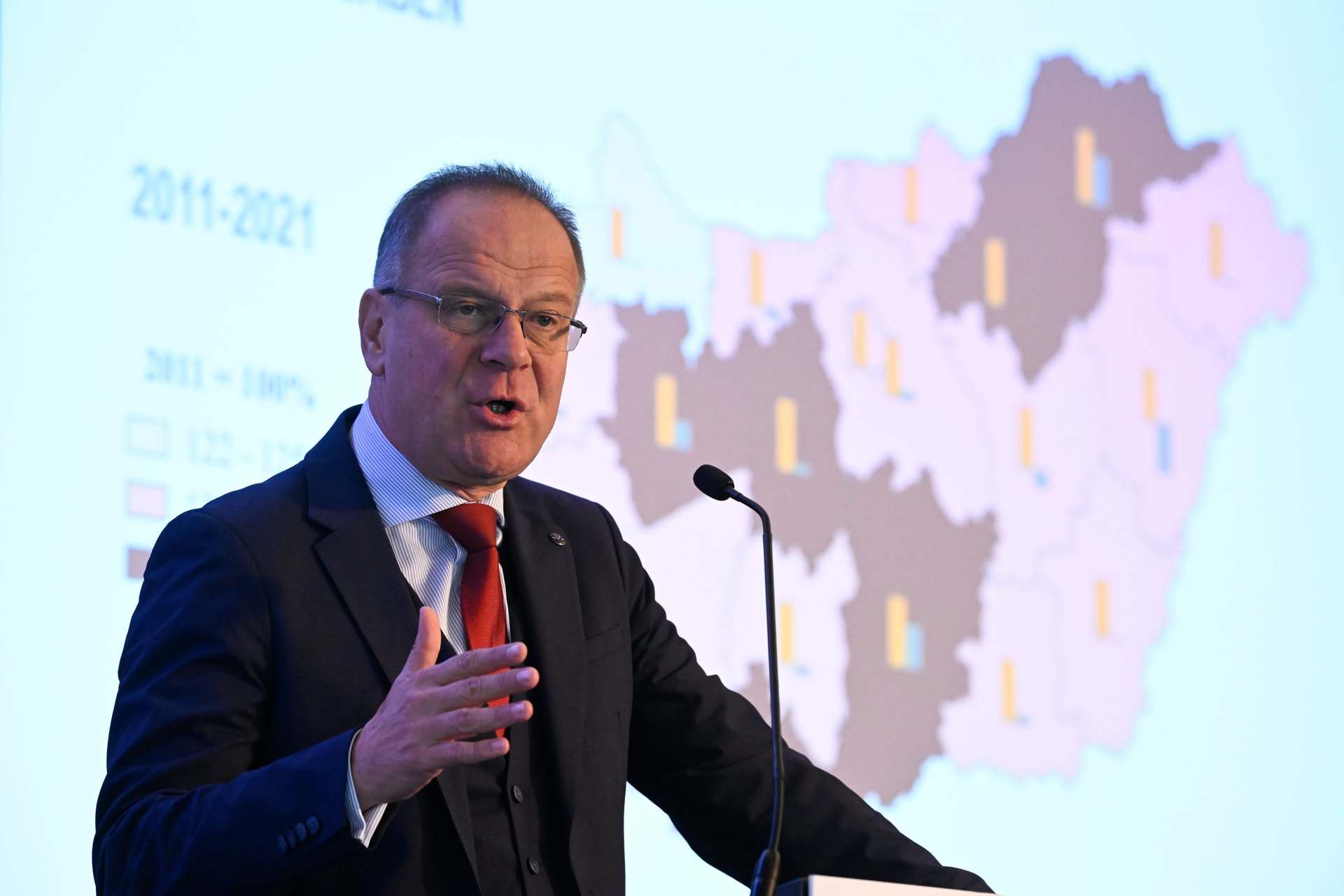 Navracsics: Közép-Európa nem szorulhat háttérbe az uniós források elosztásában