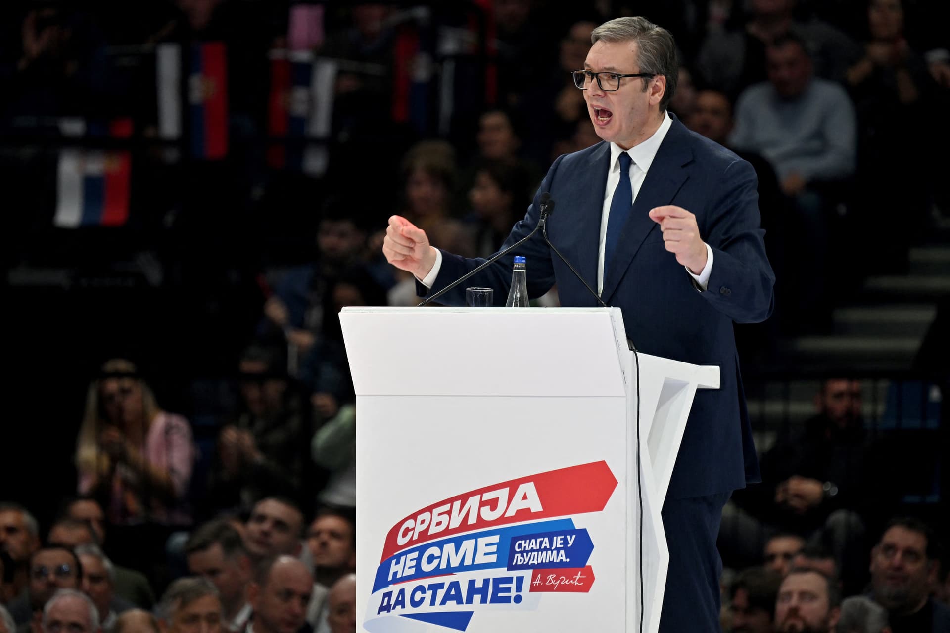 Vucic: Óriási nyomás vár Szerbiára, ezért fontos a választás eredménye