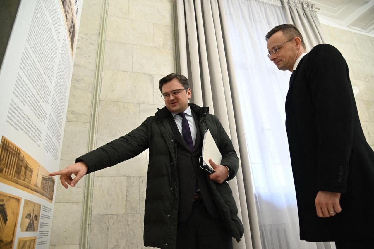 Az ukrán külügyminiszterrel tárgyalt Szijjártó Péter Brüsszelben