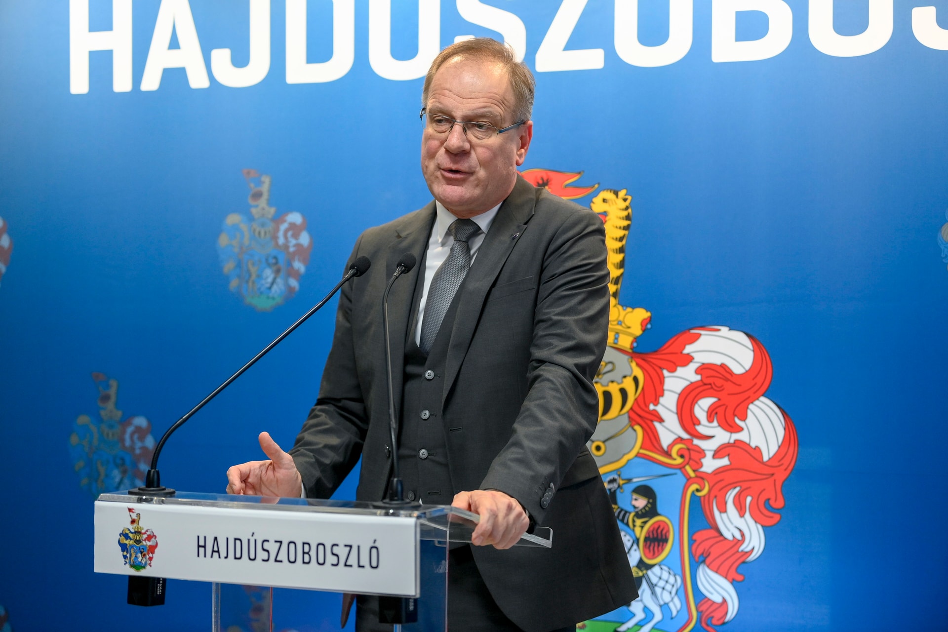 Navracsics Tibor: Közös érdek, hogy jól hasznosuljon az uniós adófizetők pénze