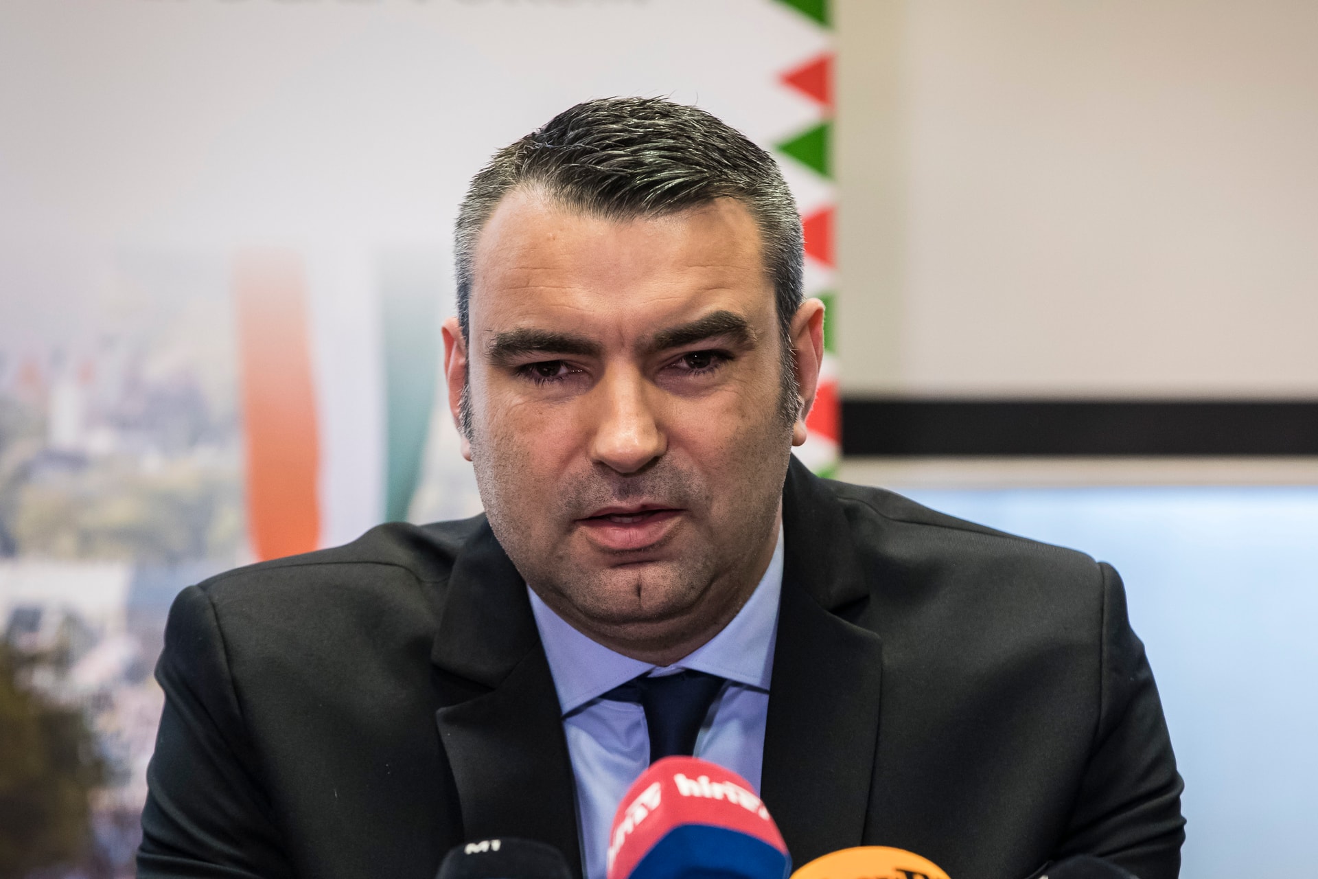 Ifjabb Lomnici Zoltán: jogtalanul „tisztogatnak” a lengyel köztévében