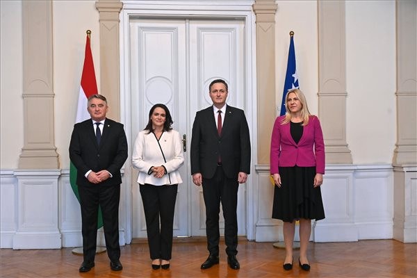 Szarajevóba látogatott Novák Katalin köztársasági elnök