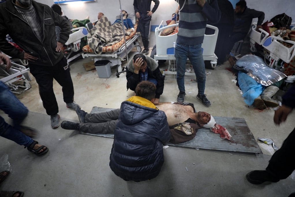 Izraeli támadás ért egy humanitárius segélyre várakozó tömeget