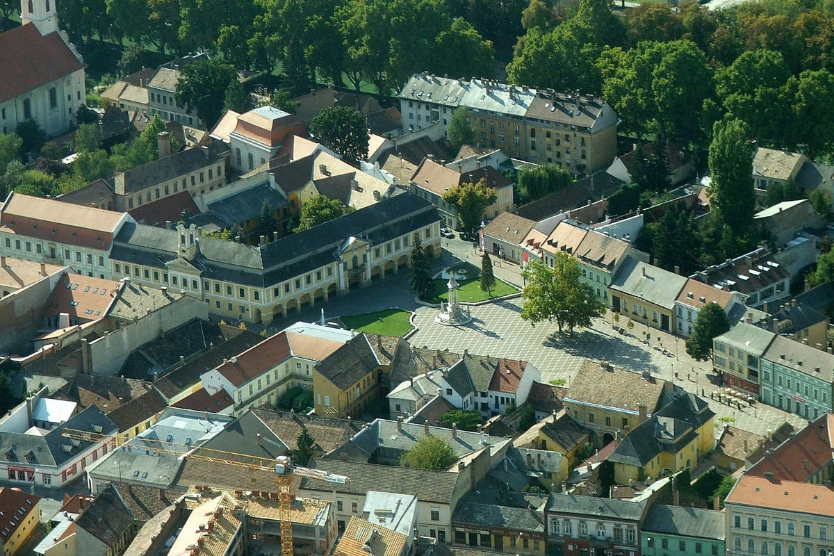 Felújítják az ország legrégebbi városházáját