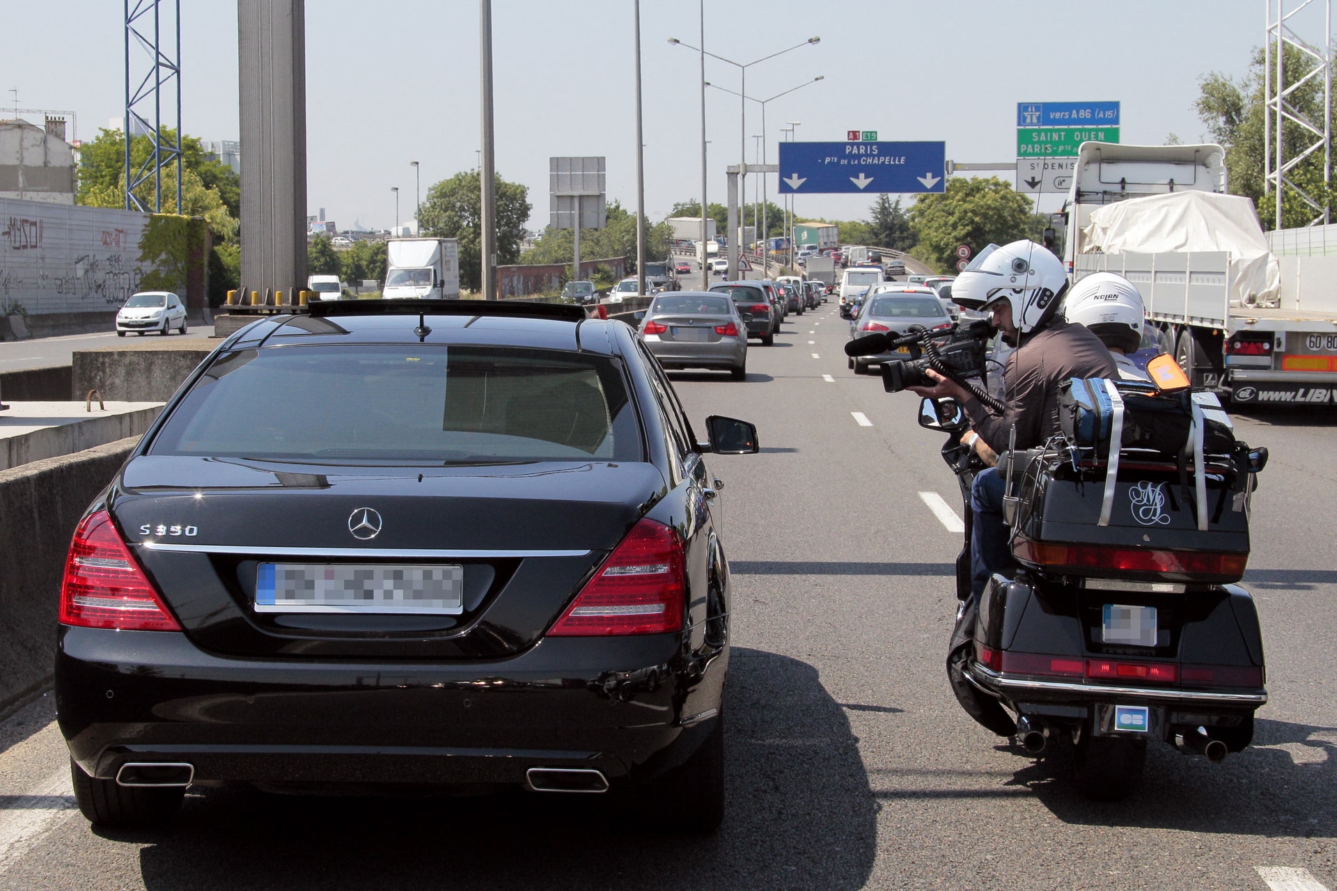 Csak a motoros reflexein múlt, hogy még él + VIDEÓ