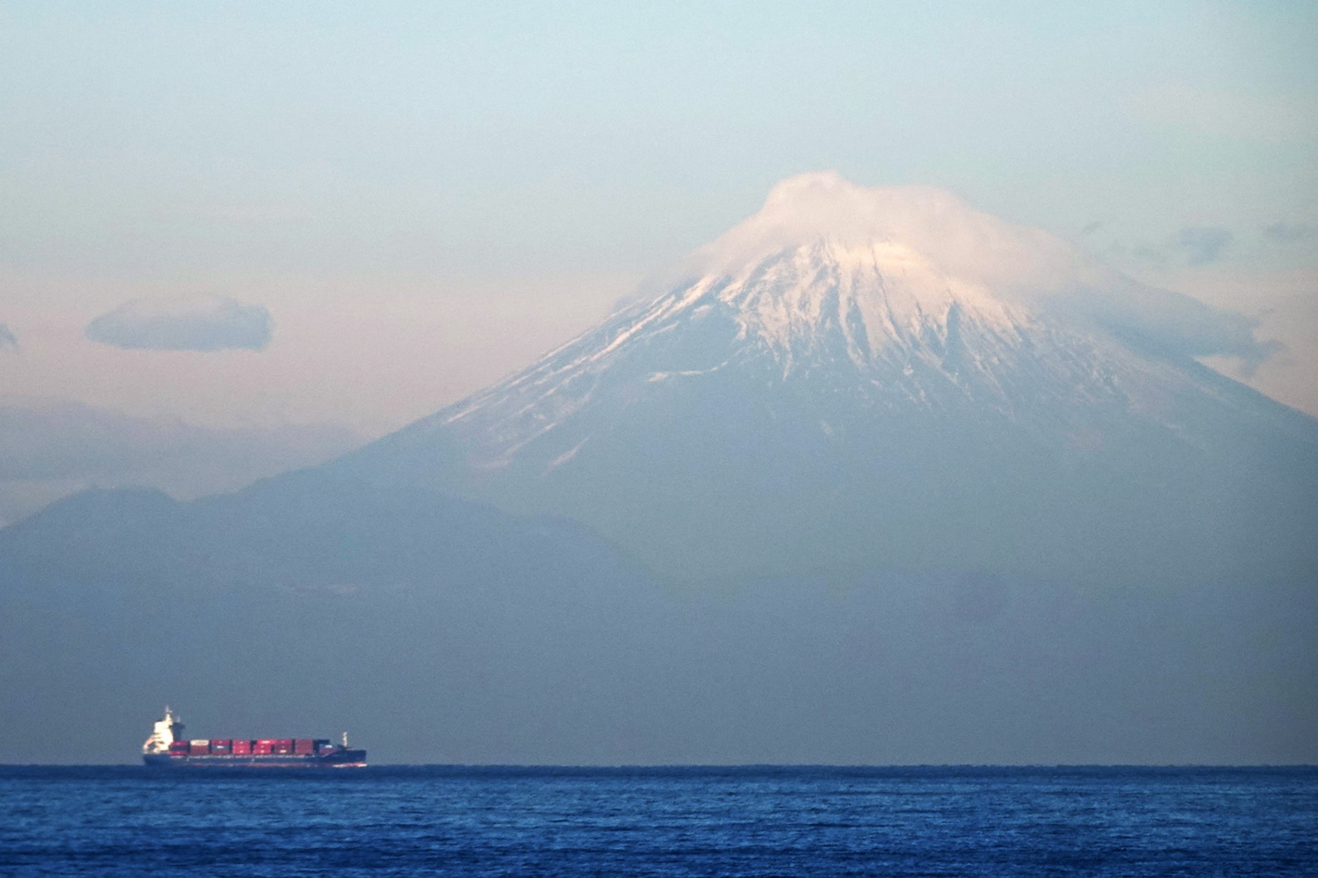 Fizetős lesz Japánban a Fudzsira vezető legnépszerűbb turistaút