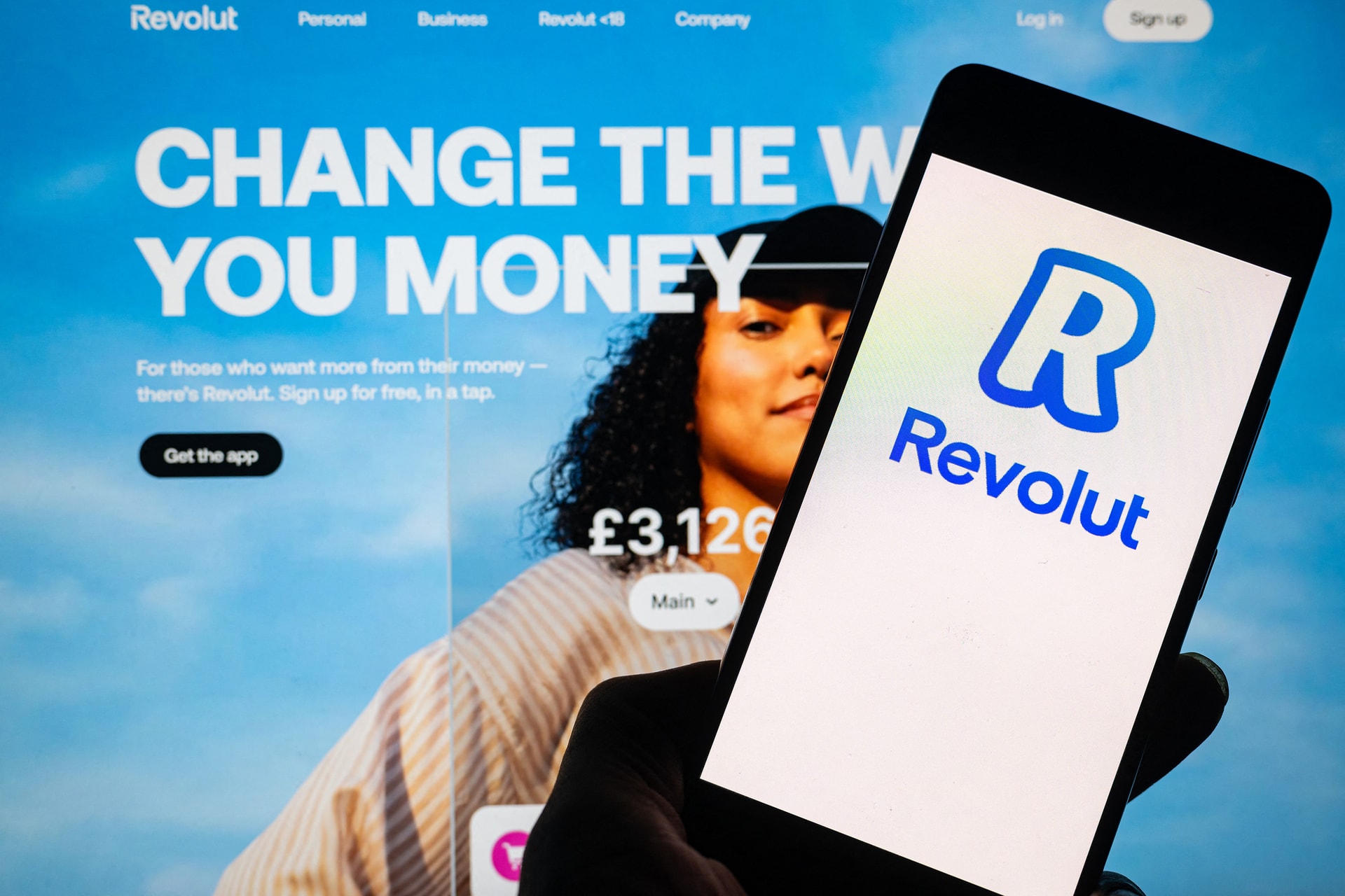 MNB: Betétet kínál a Revolut, de a magyar betétgarancia védőernyőjén kívül marad